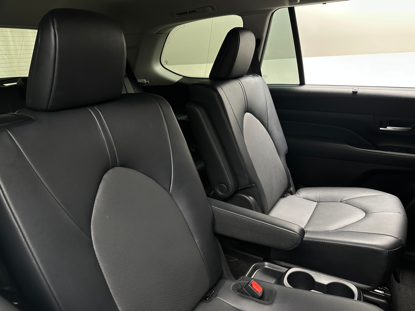 Thumbnail: 2024 Toyota Grand Highlander - 5