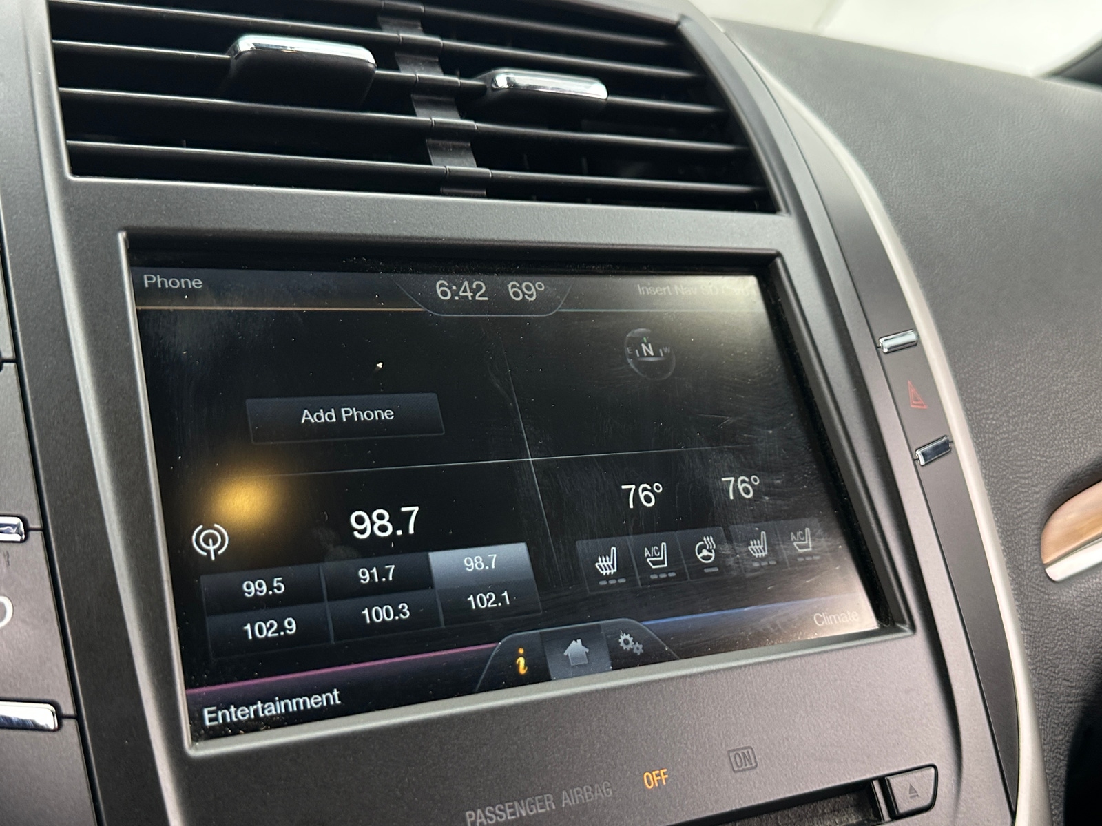 Thumbnail: 2015 Lincoln MKC - 3