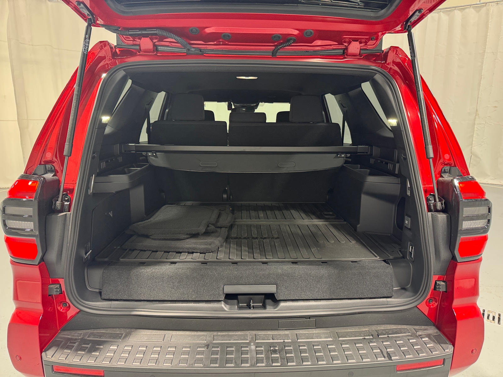 Thumbnail: 2025 Toyota 4Runner - 7