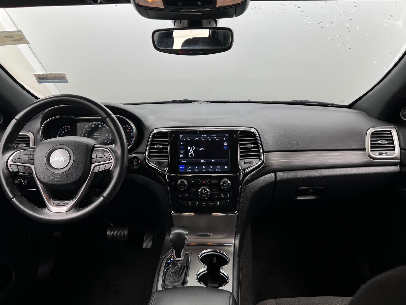 Thumbnail: 2021 Jeep Grand Cherokee - 3