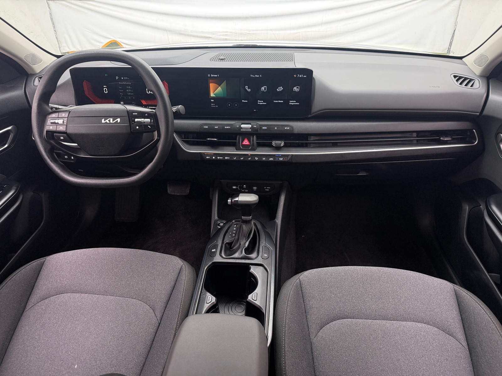 Thumbnail: 2025 Kia K4 - 3