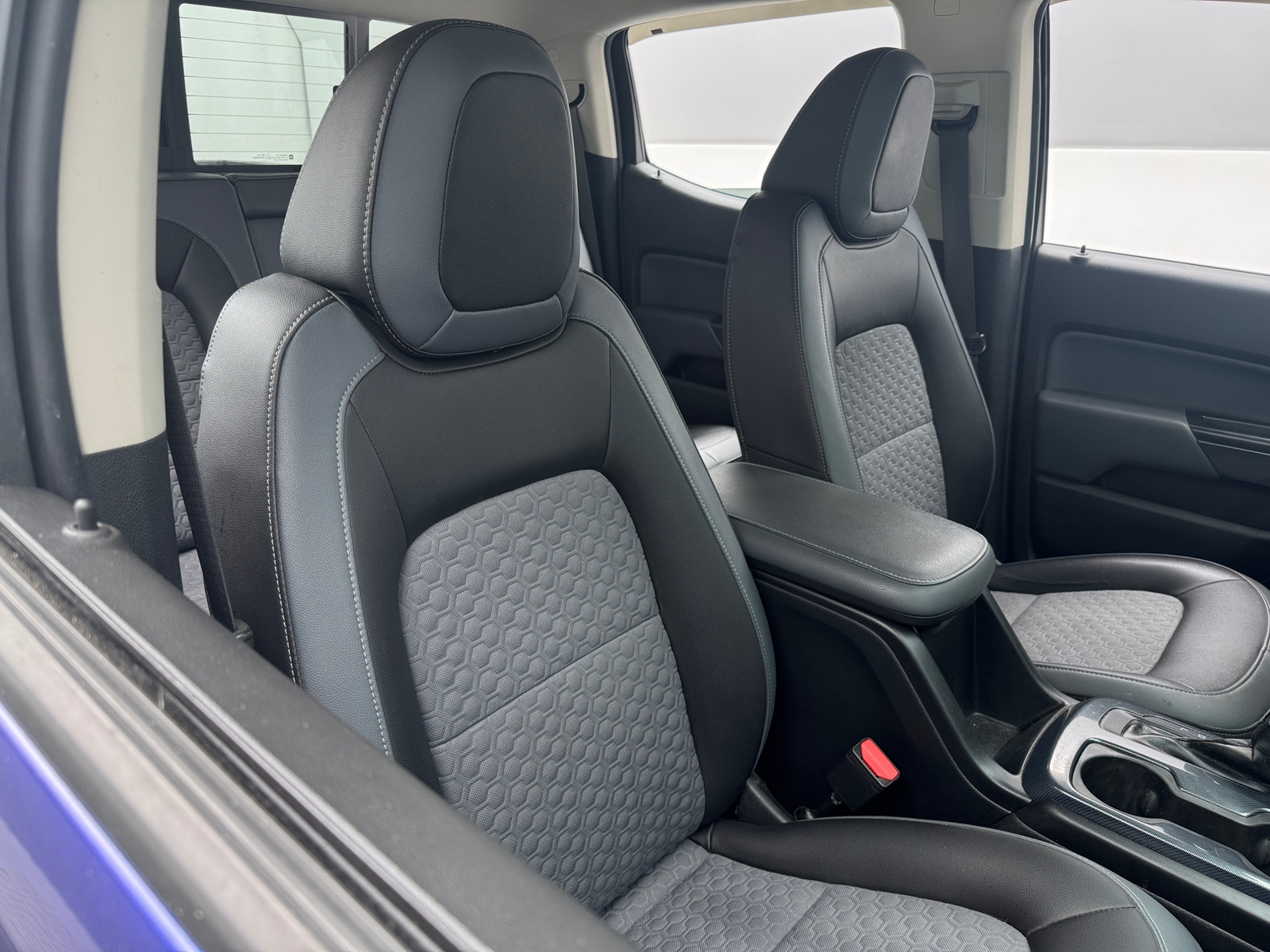 Thumbnail: 2017 Chevrolet Colorado - 2