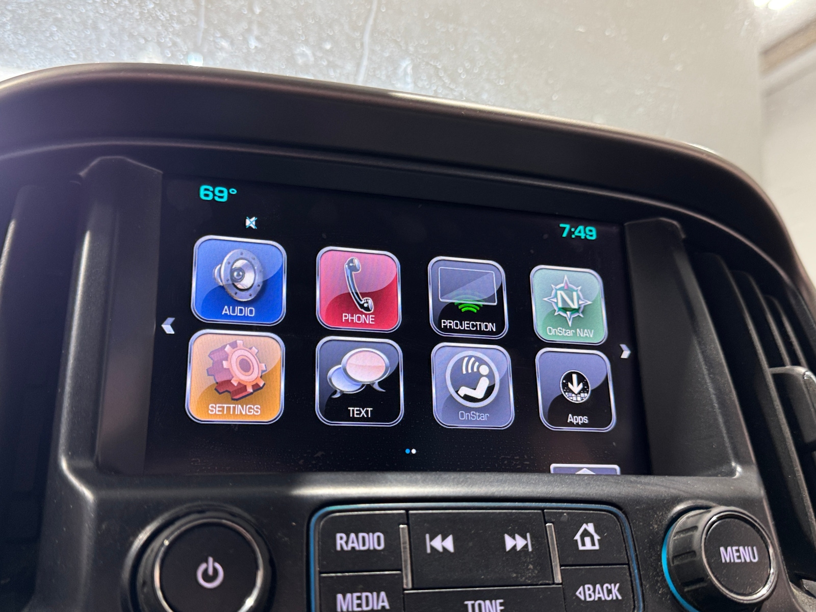 Thumbnail: 2017 Chevrolet Colorado - 4