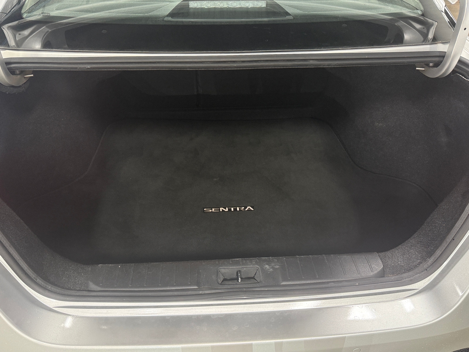 Thumbnail: 2021 Nissan Sentra - 7