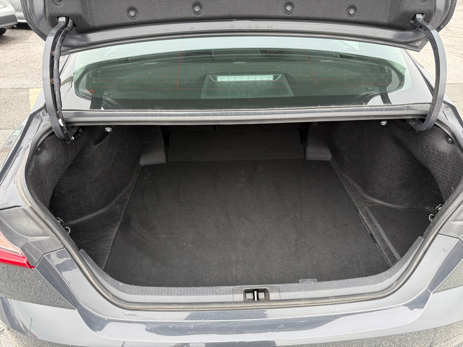 Thumbnail: 2025 Toyota Camry - 6