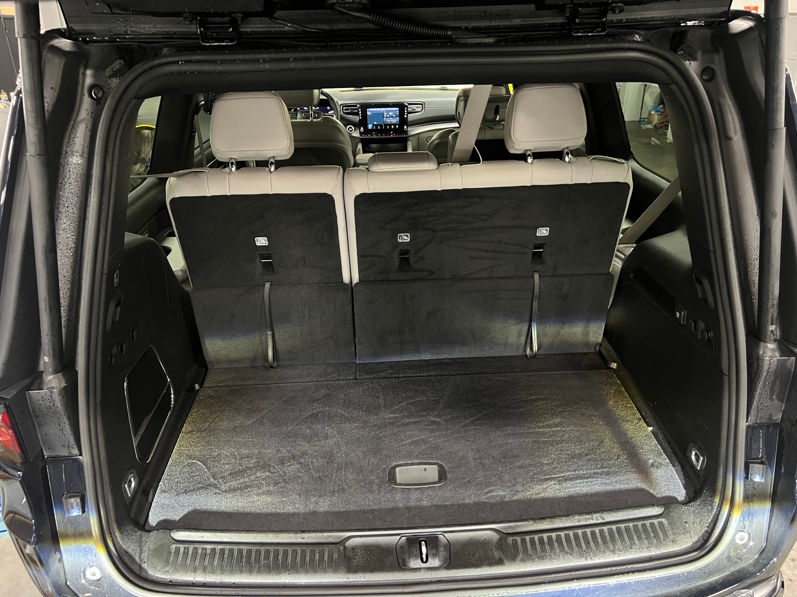 Thumbnail: 2025 Jeep Wagoneer - 6