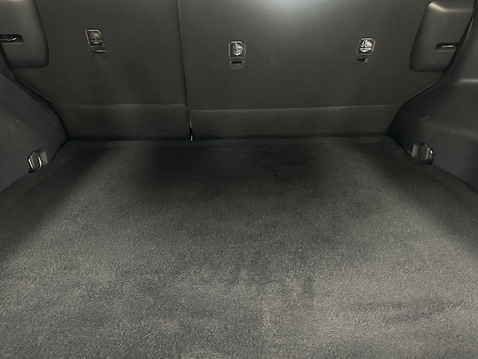 Thumbnail: 2019 Toyota RAV4 - 6