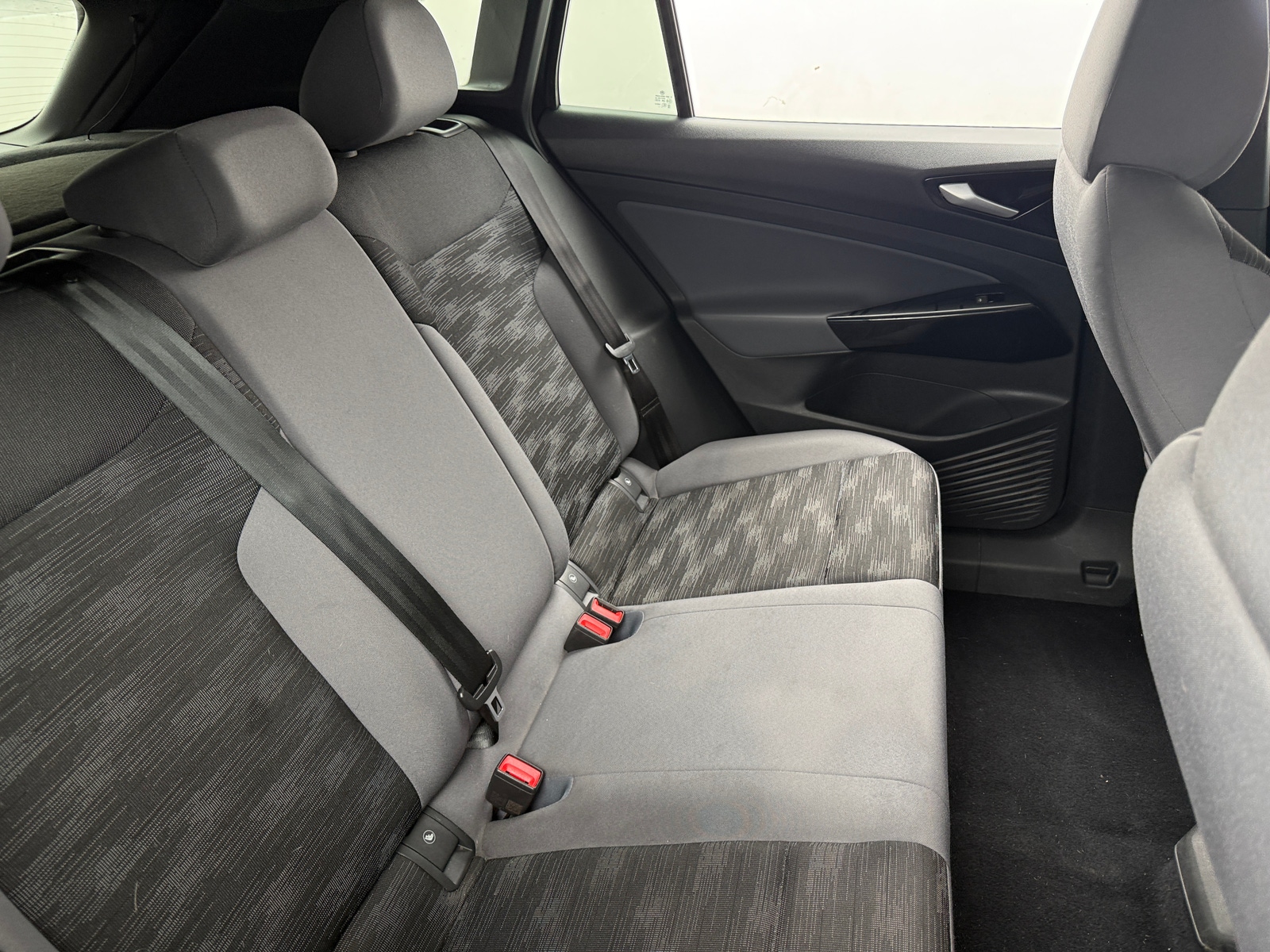 Thumbnail: 2022 Volkswagen ID.4 - 6