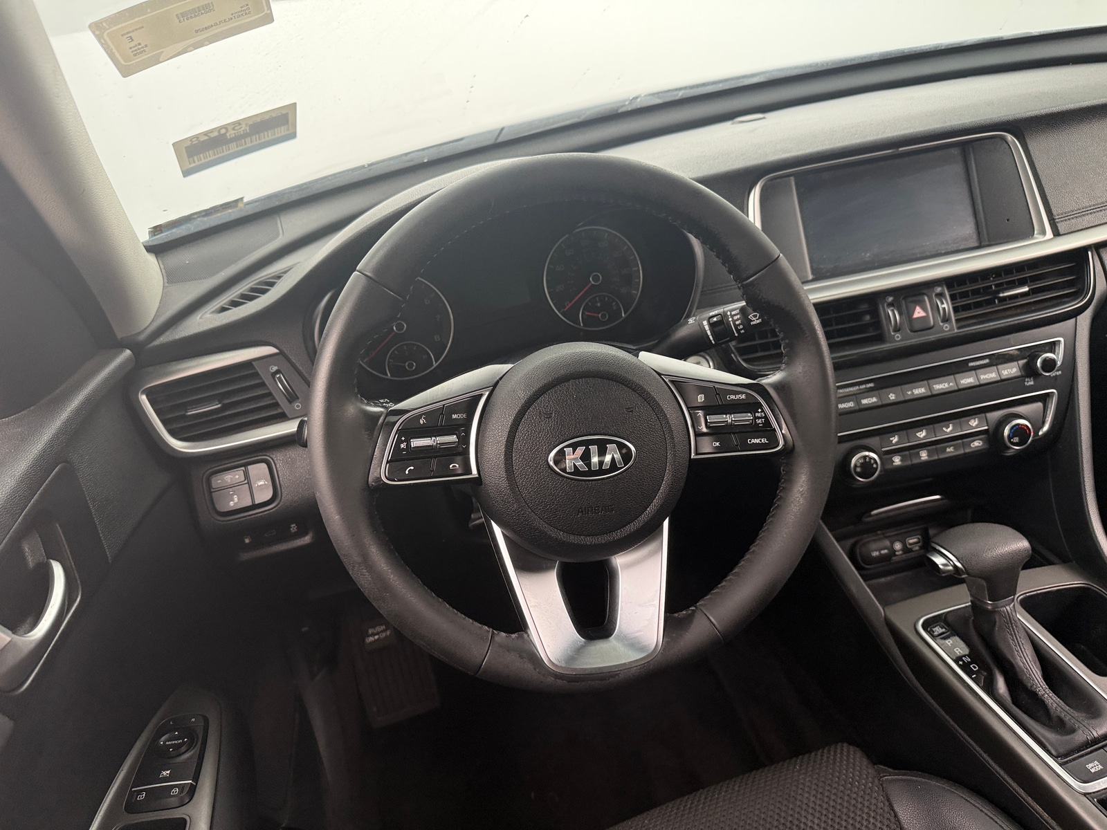 Thumbnail: 2020 Kia Optima - 5