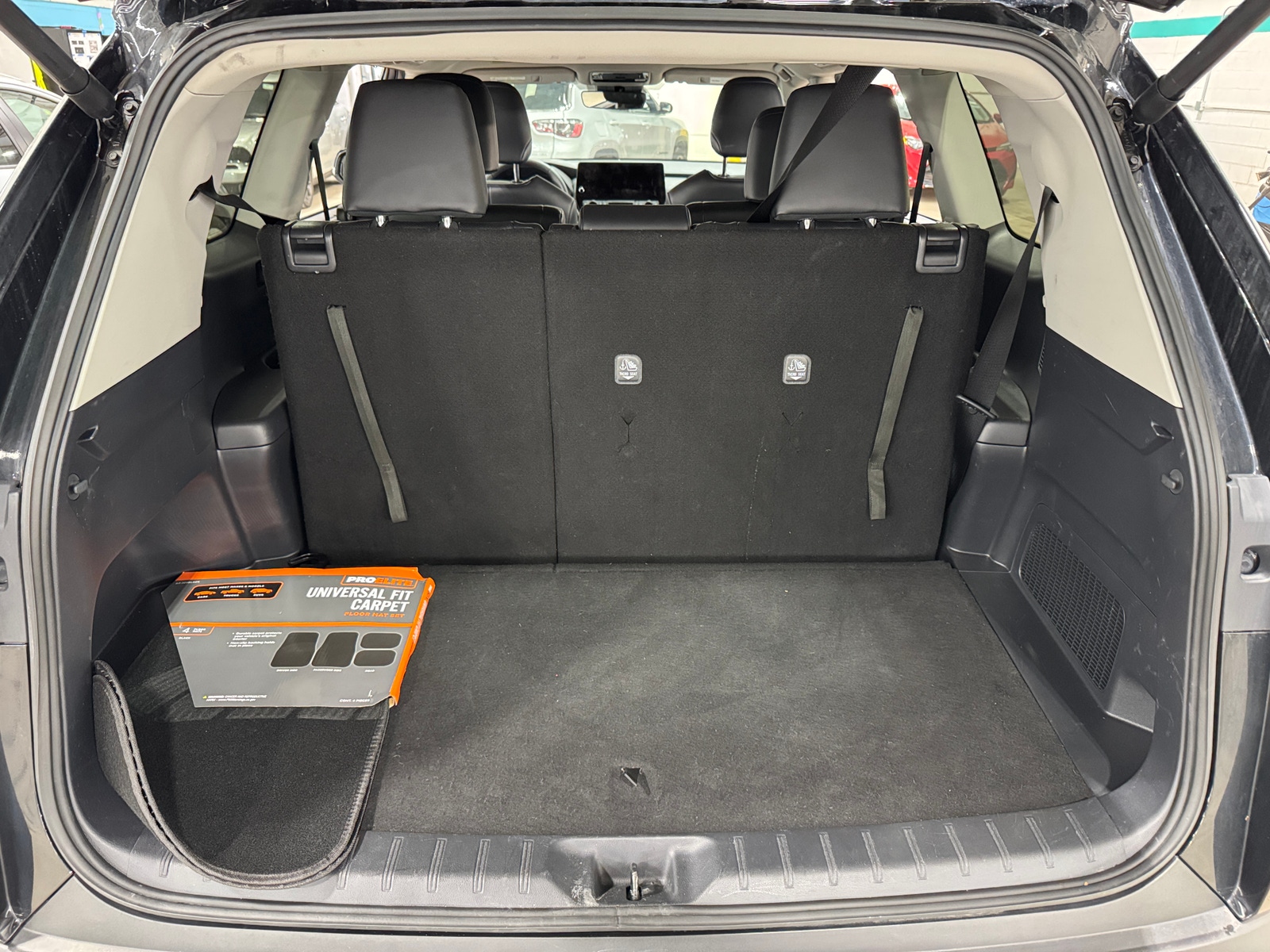 Thumbnail: 2025 Toyota Grand Highlander - 7