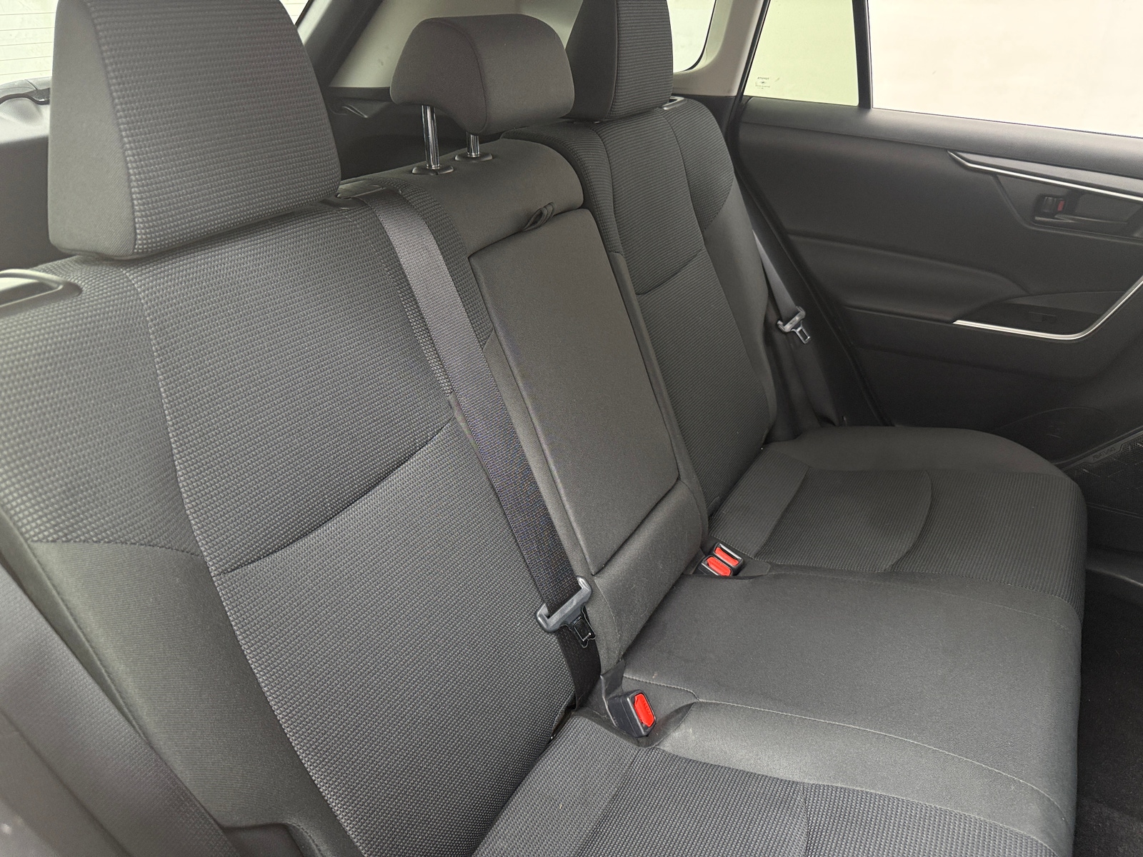 Thumbnail: 2025 Toyota RAV4 - 6