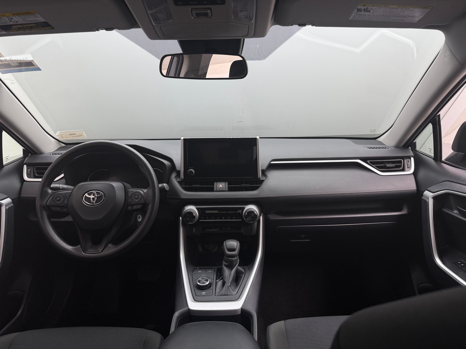 Thumbnail: 2025 Toyota RAV4 - 3