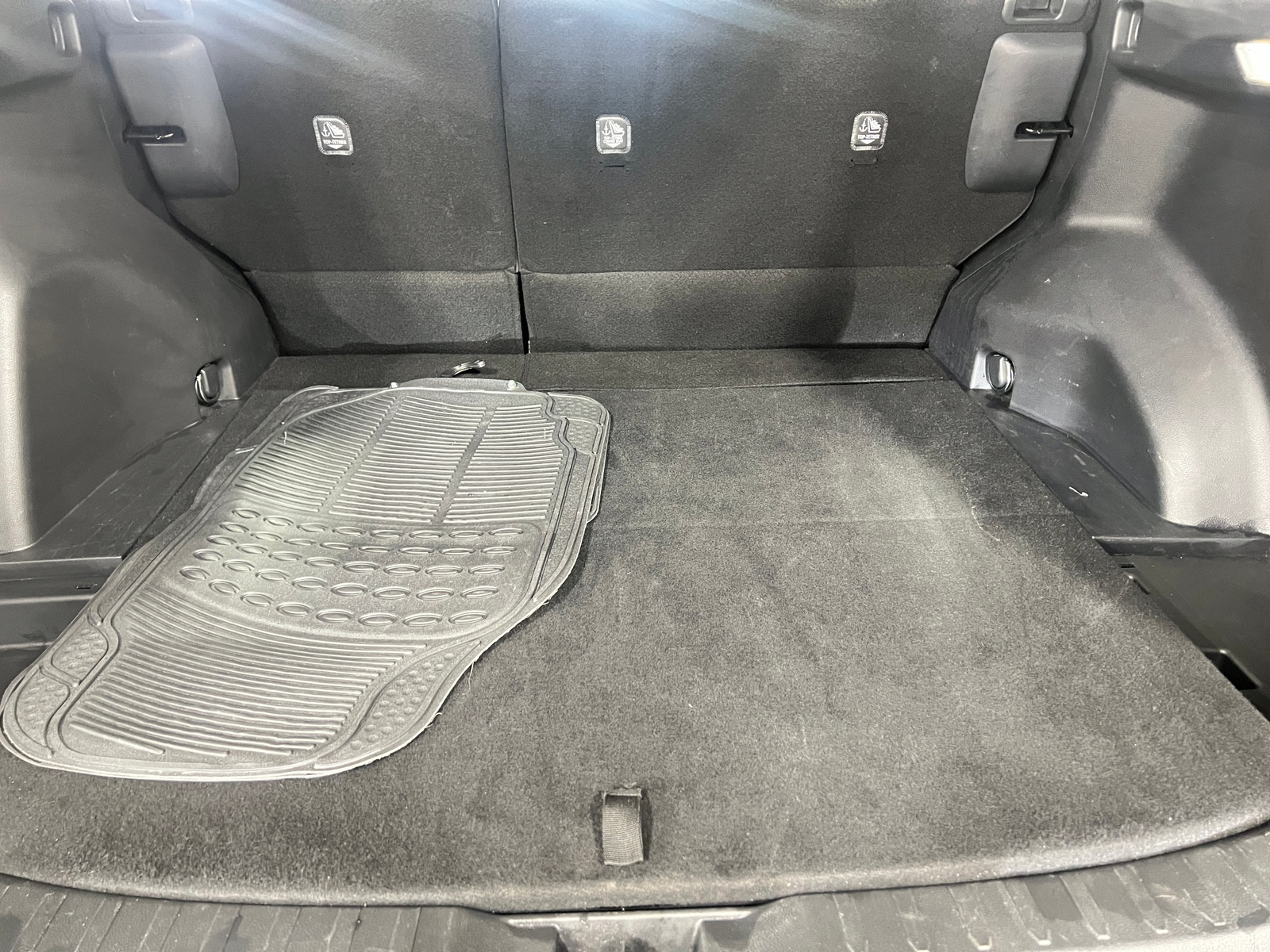 Thumbnail: 2025 Toyota RAV4 - 7