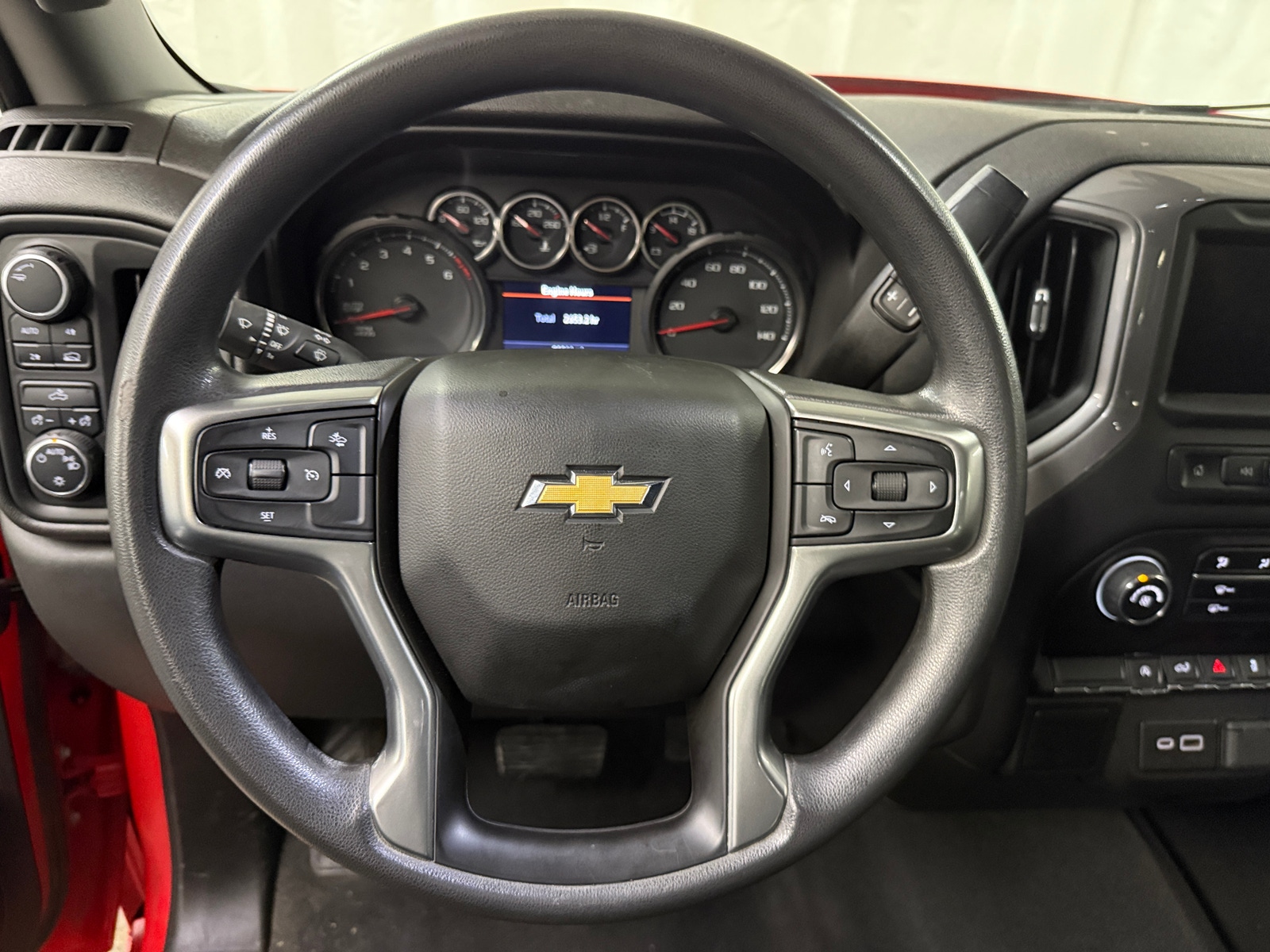 Thumbnail: 2022 Chevrolet Silverado 1500 - 5