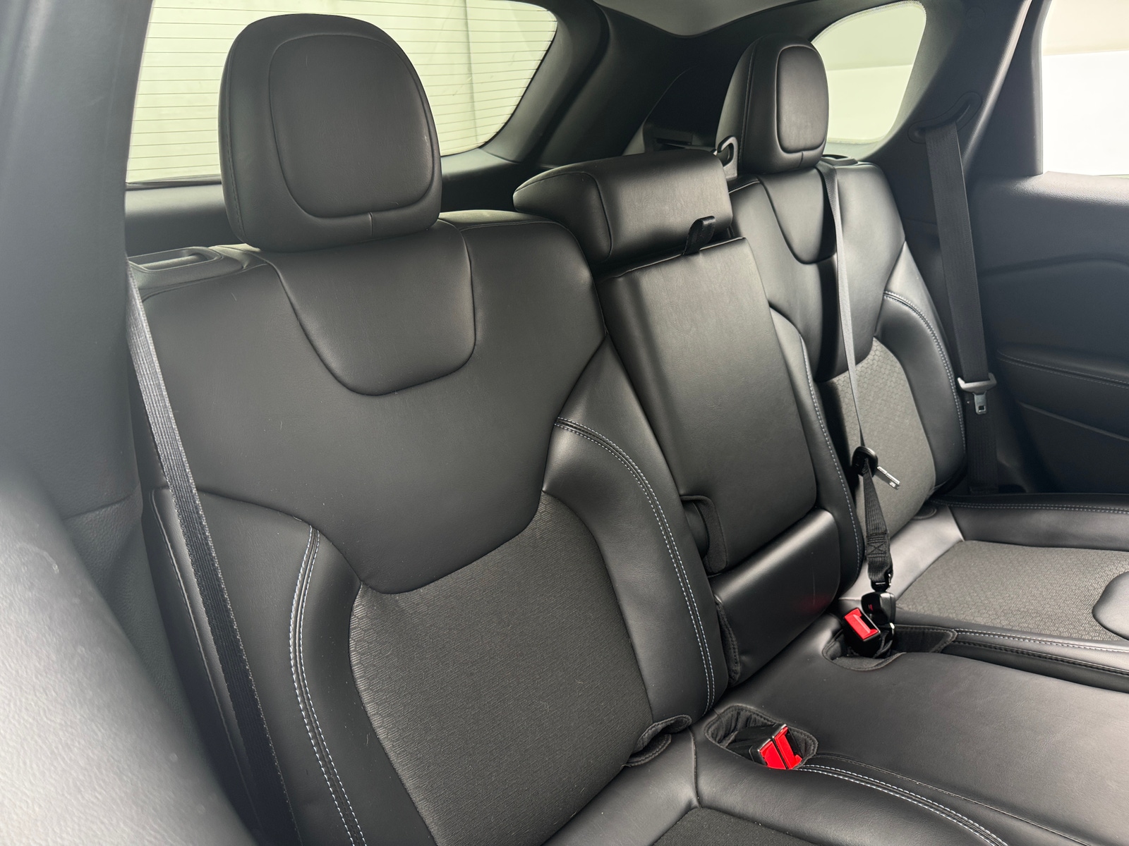 Thumbnail: 2021 Jeep Cherokee - 5