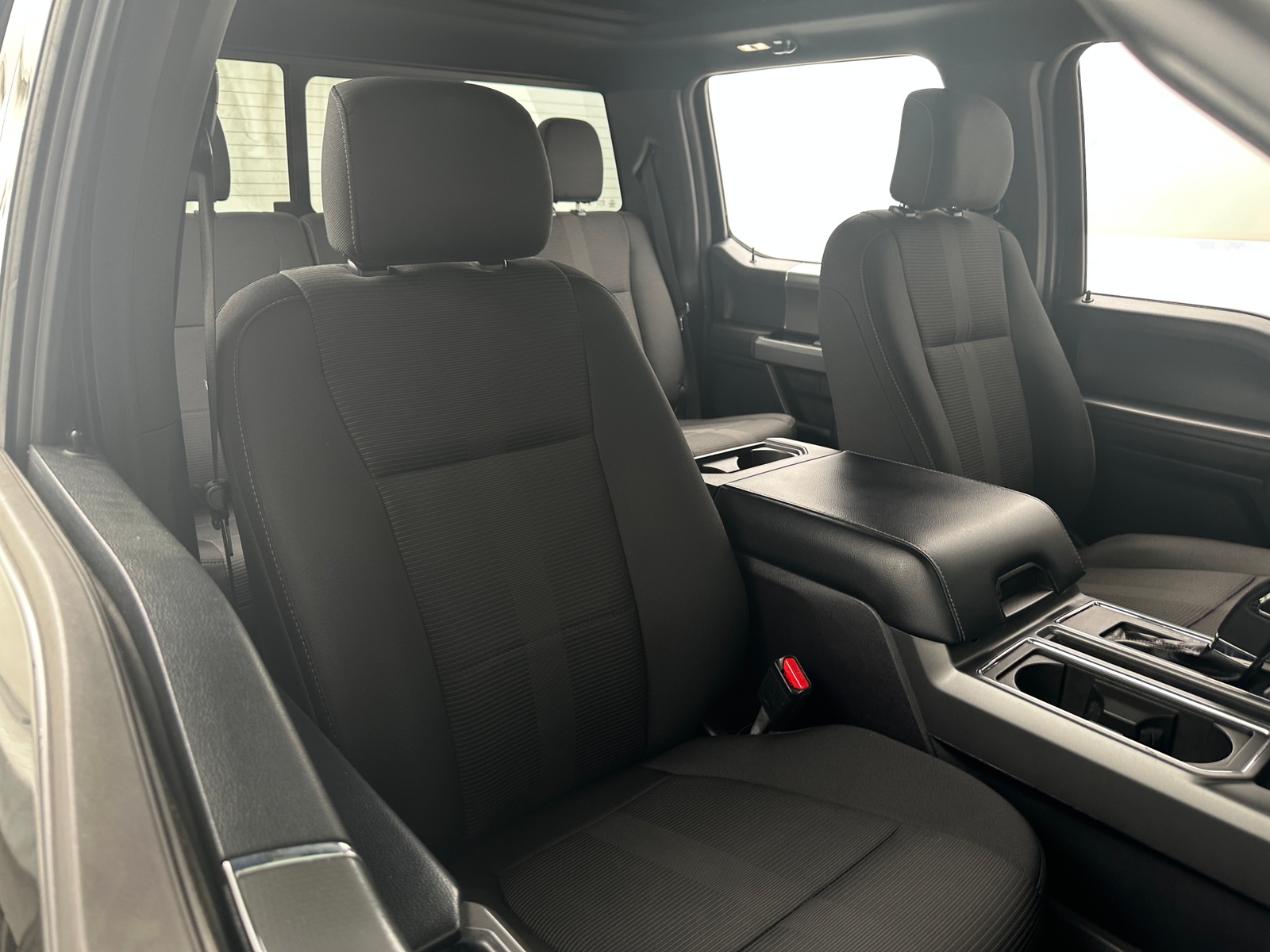 Thumbnail: 2016 Ford Econoline - 2