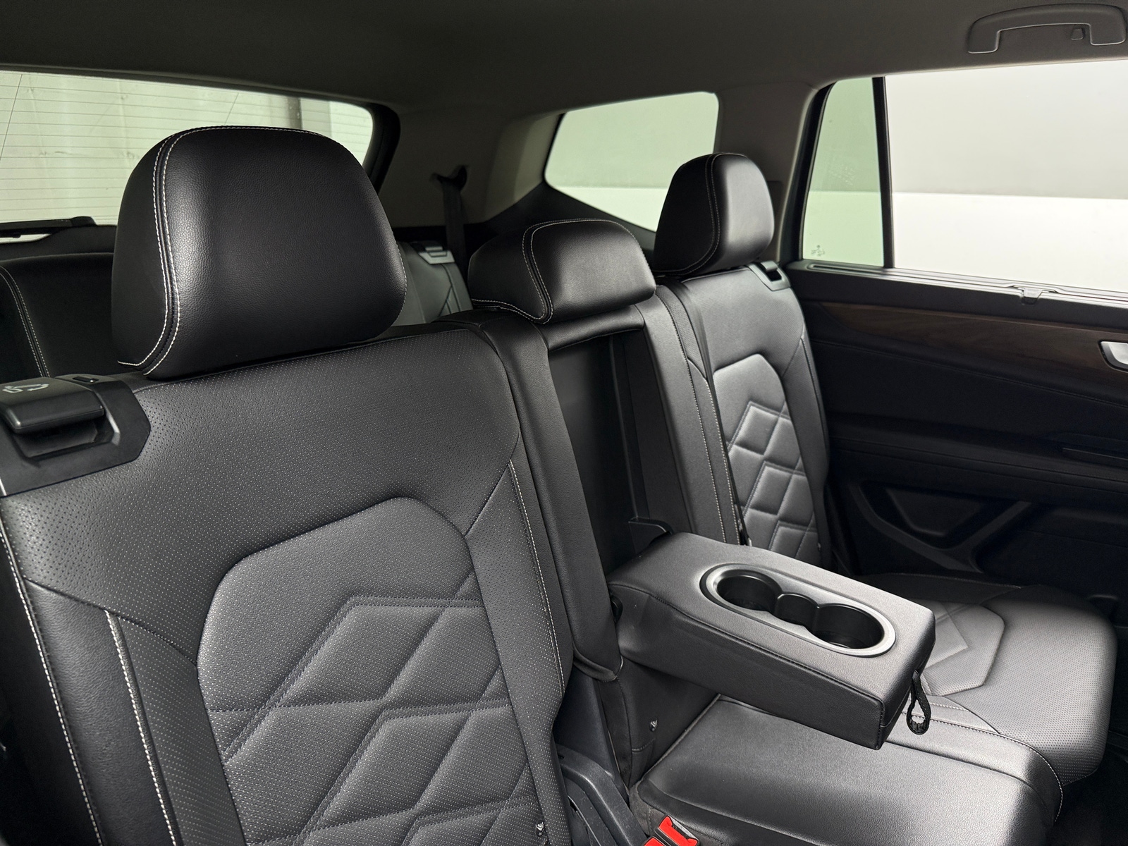 Thumbnail: 2025 Volkswagen Atlas - 5