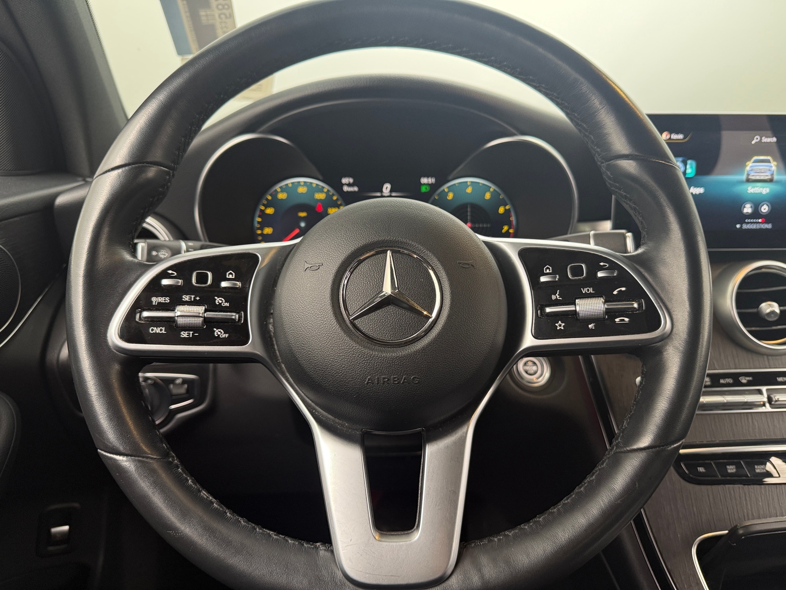 Thumbnail: 2022 Mercedes-Benz GLC - 4