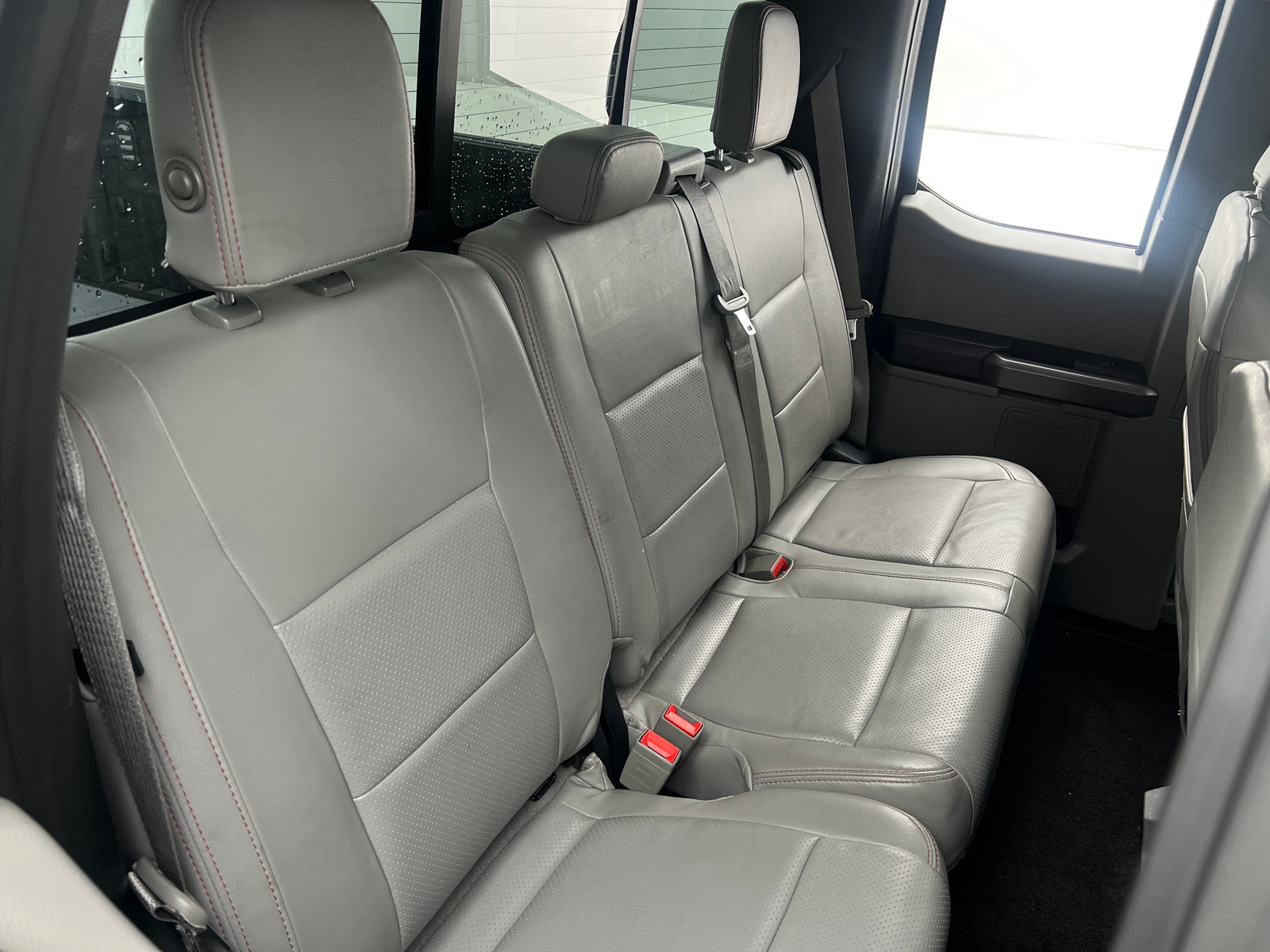 Thumbnail: 2018 Ford Econoline - 6