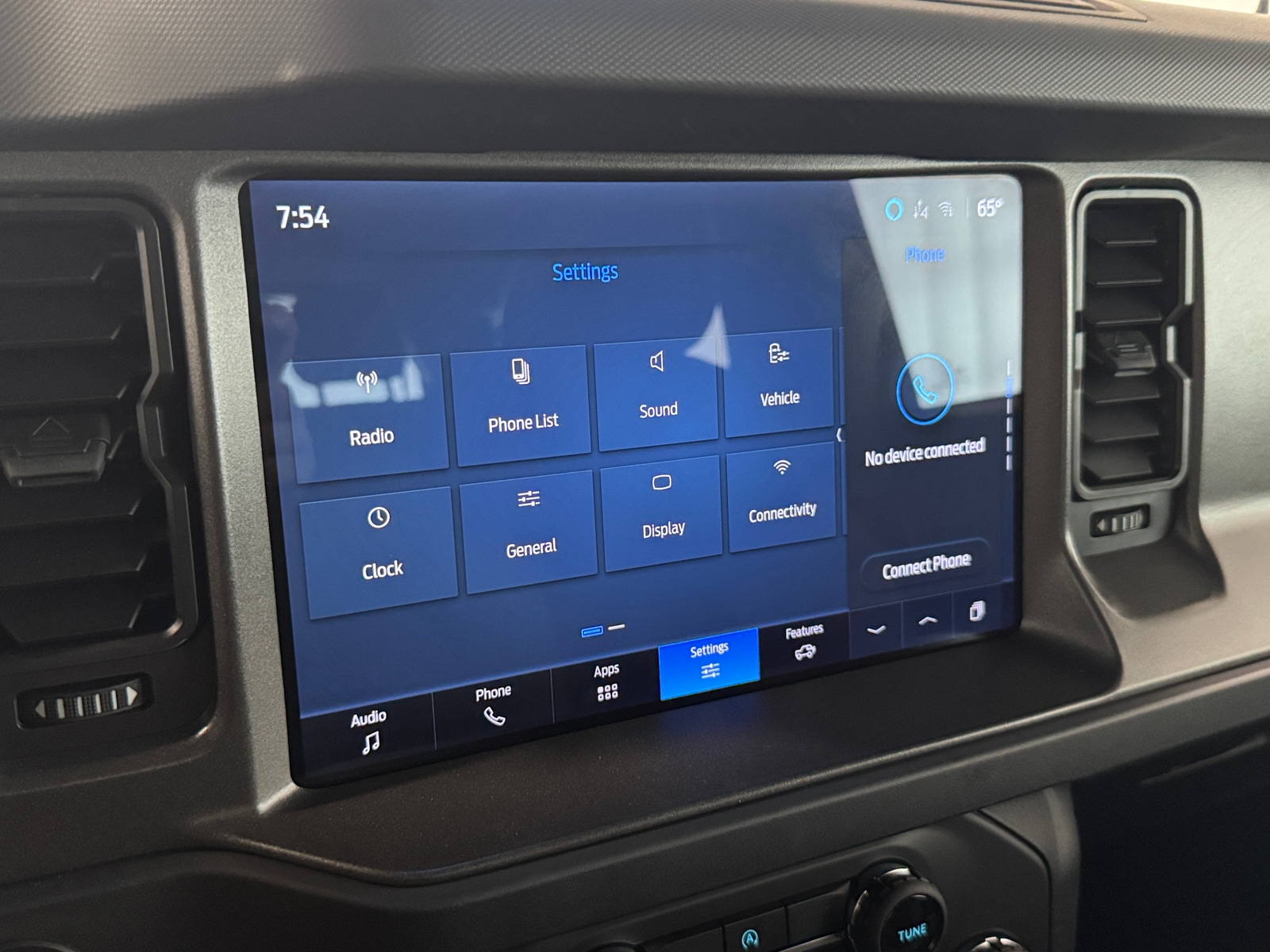 Thumbnail: 2025 Ford Bronco - 4