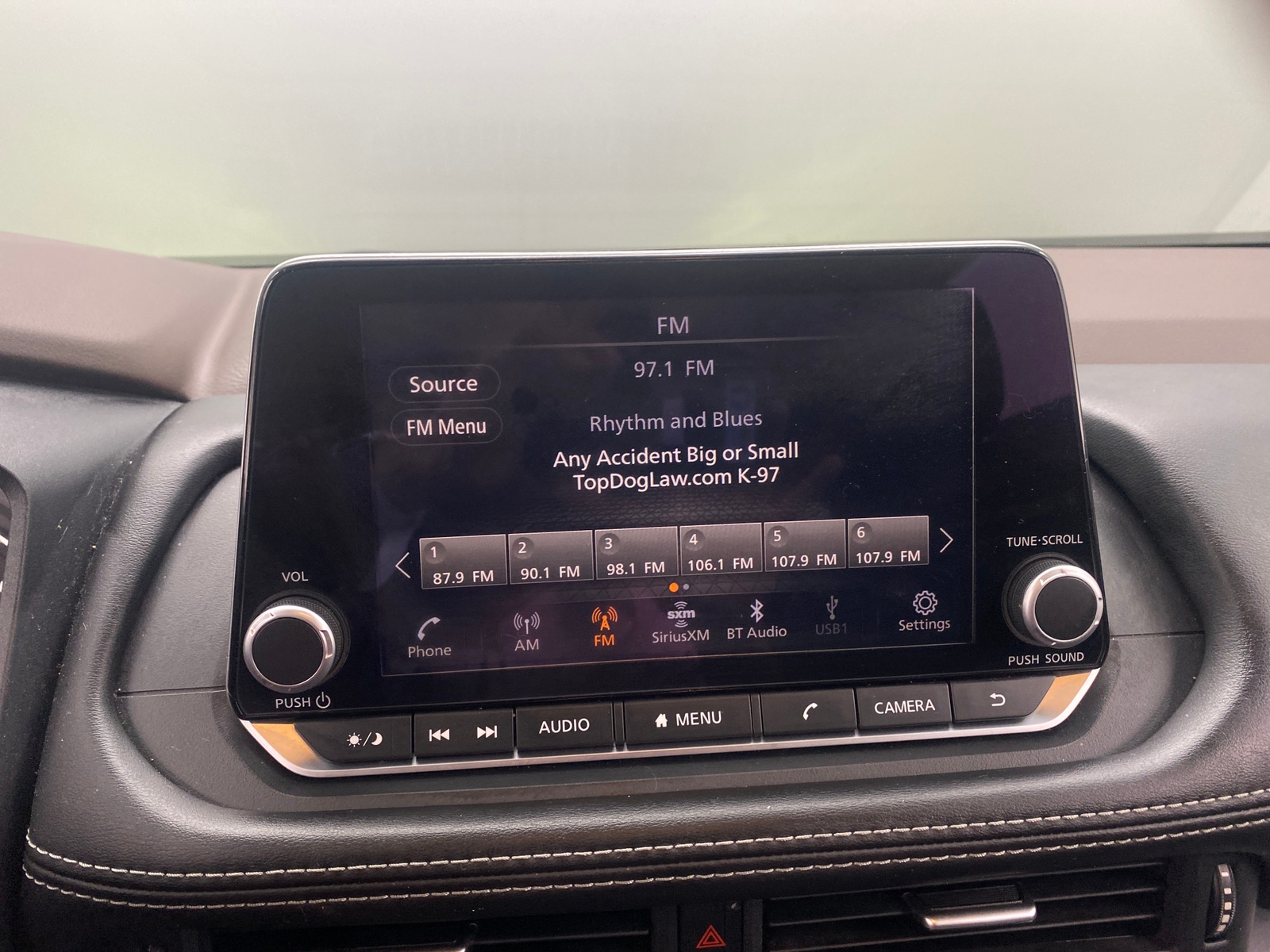 Thumbnail: 2023 Nissan Rogue - 4