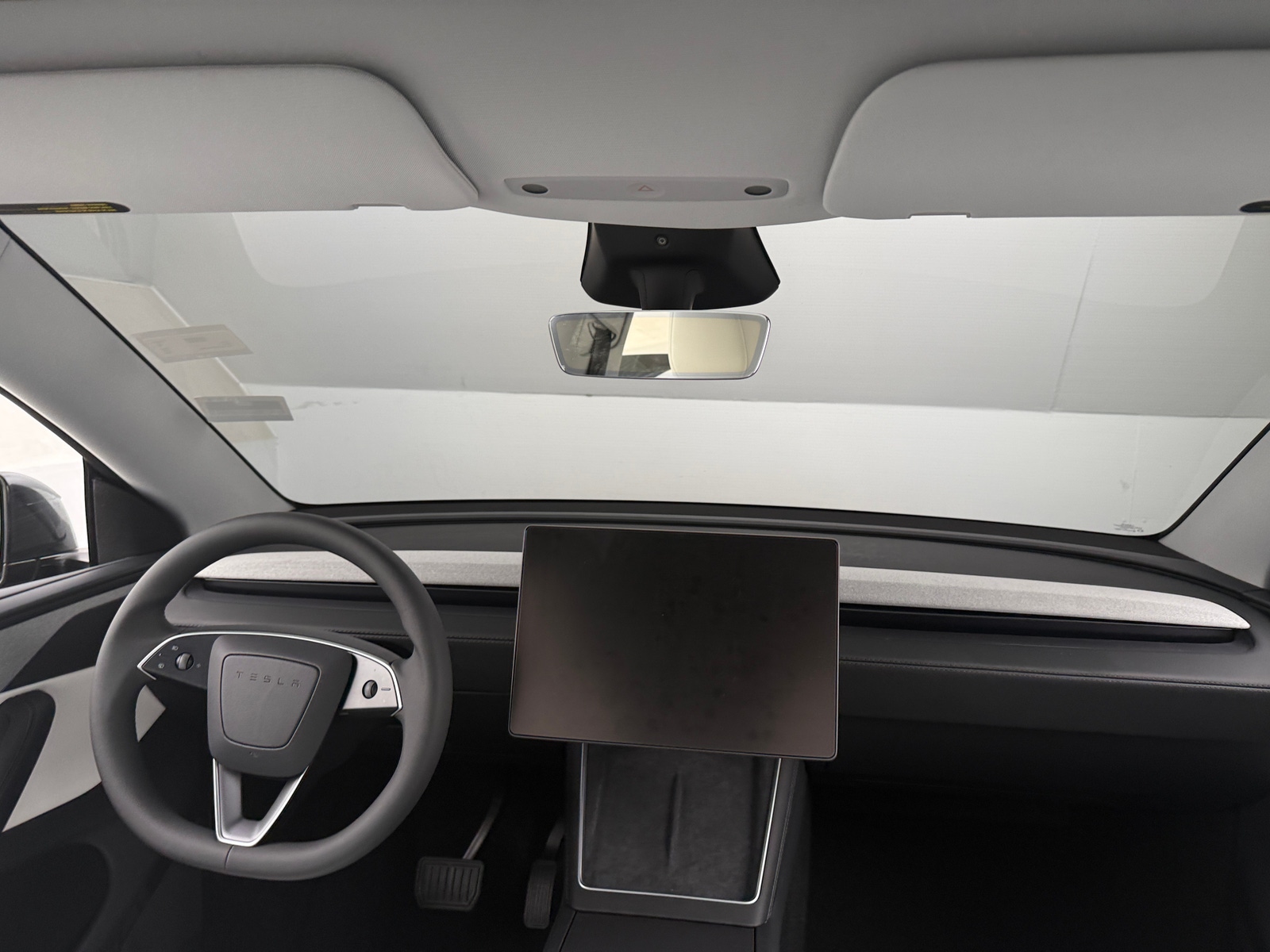 Thumbnail: 2026 Tesla Model Y - 2