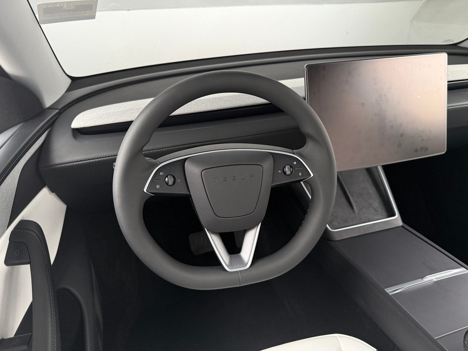 Thumbnail: 2026 Tesla Model Y - 4