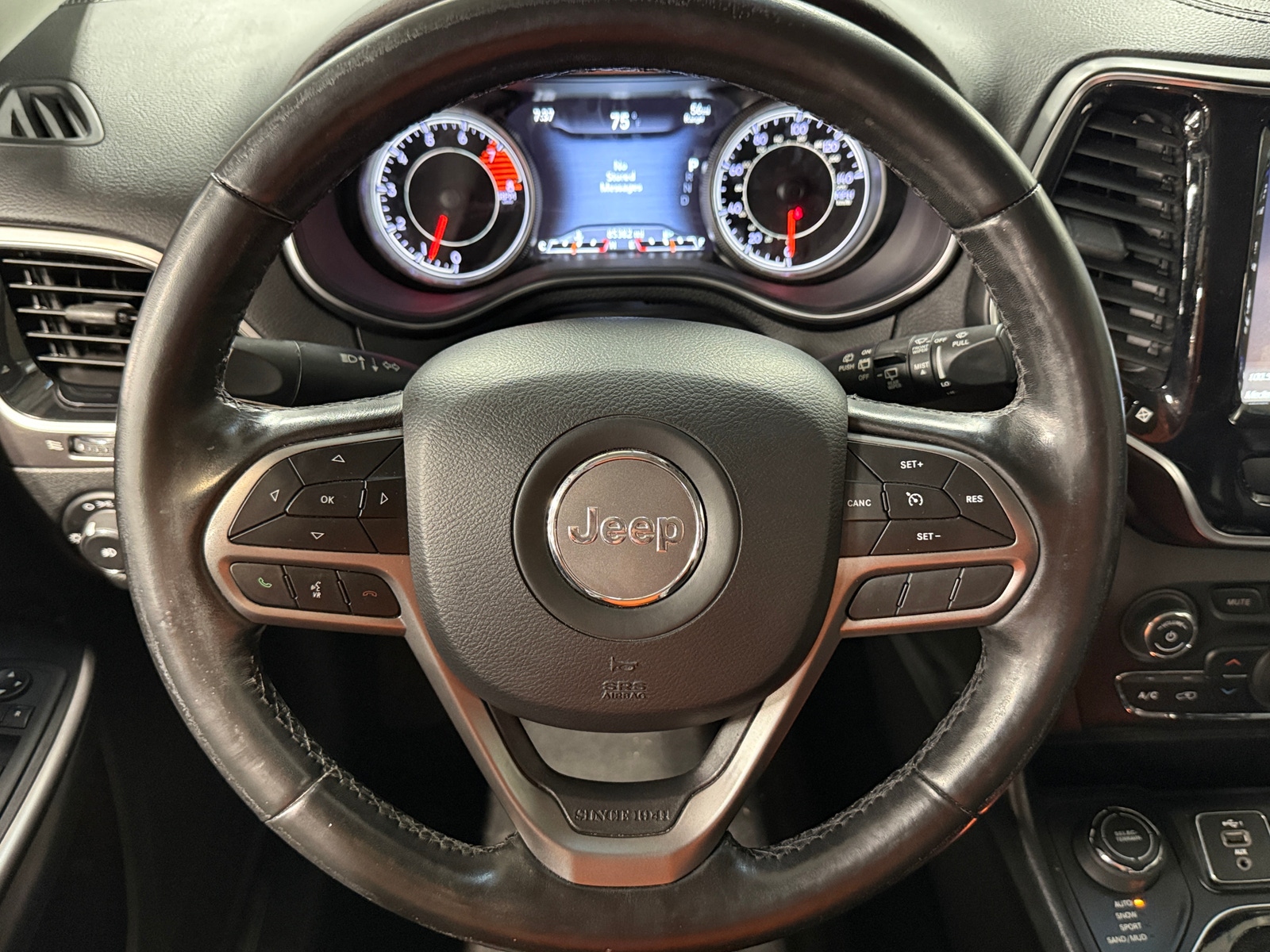 Thumbnail: 2020 Jeep Cherokee - 4