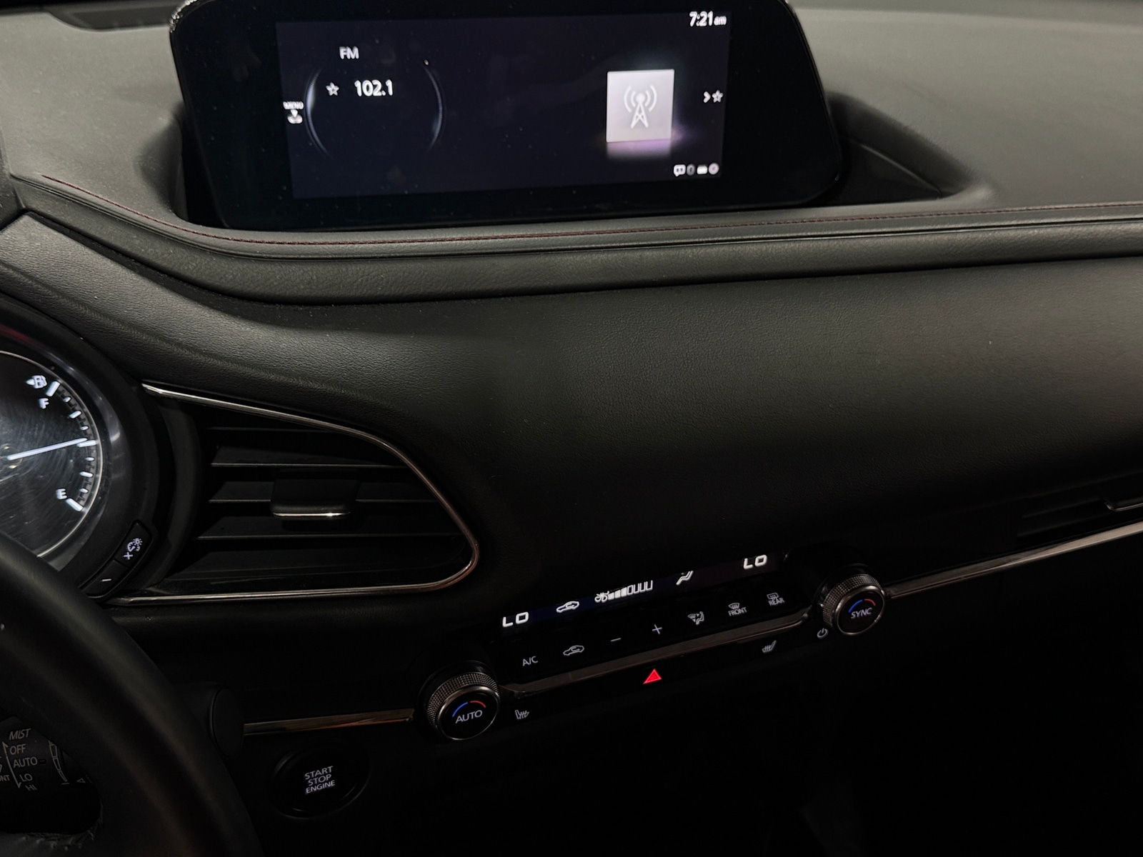 Thumbnail: 2025 Mazda CX-30 - 3