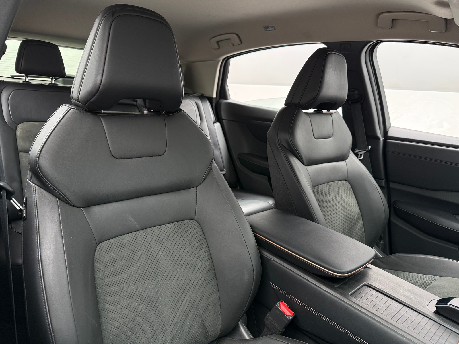 Thumbnail: 2023 Nissan Ariya - 2