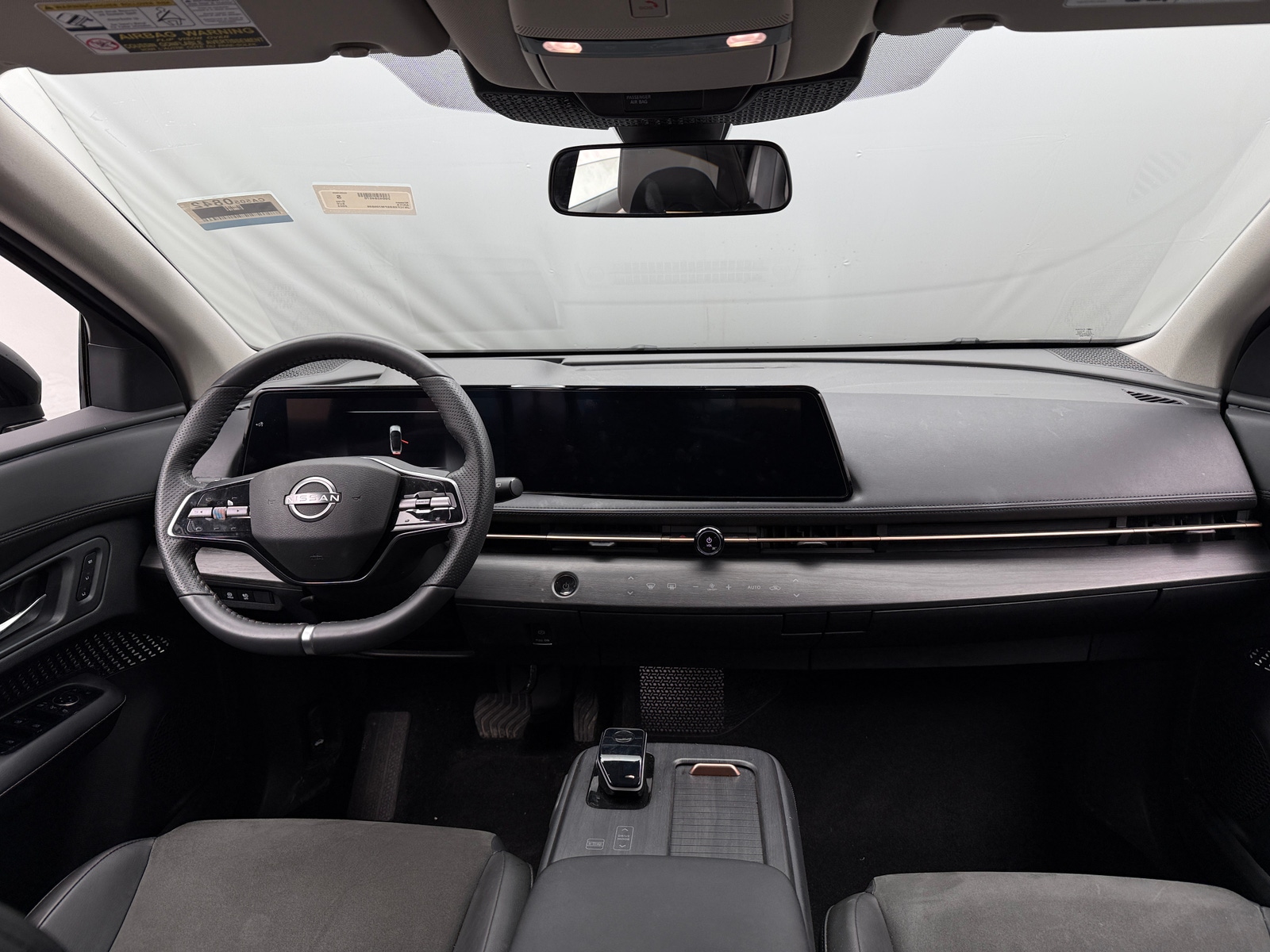 Thumbnail: 2023 Nissan Ariya - 3