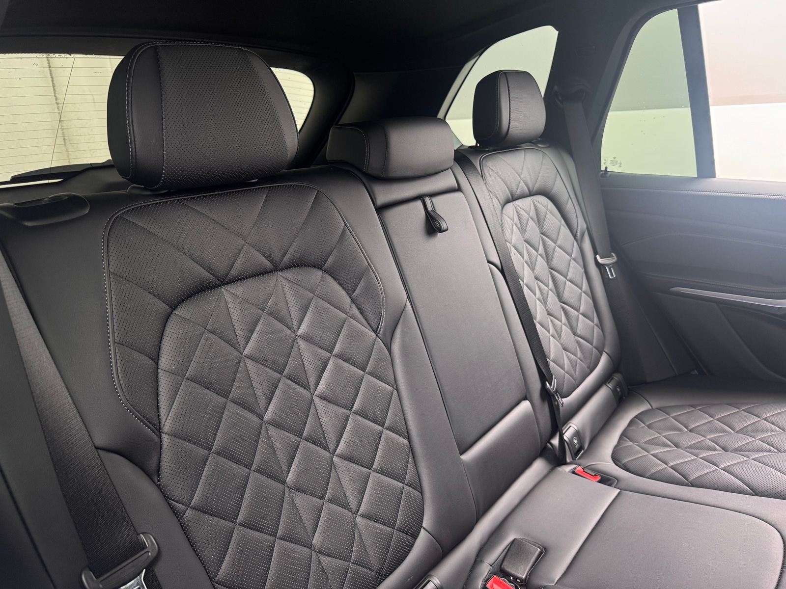 Thumbnail: 2023 BMW X5 - 5