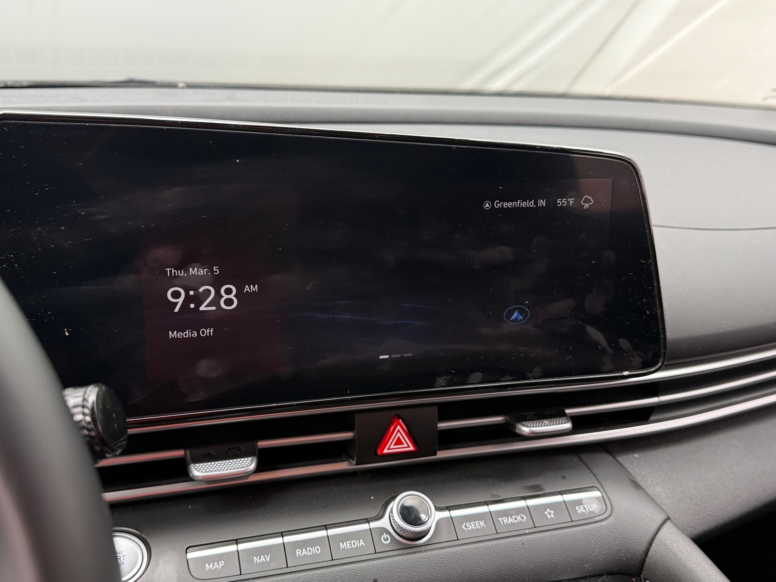 Thumbnail: 2023 Hyundai Elantra - 4