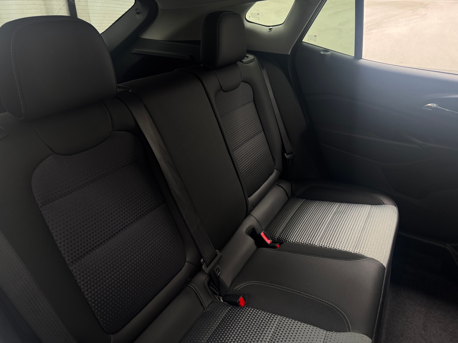 Thumbnail: 2025 Chevrolet Trax - 6