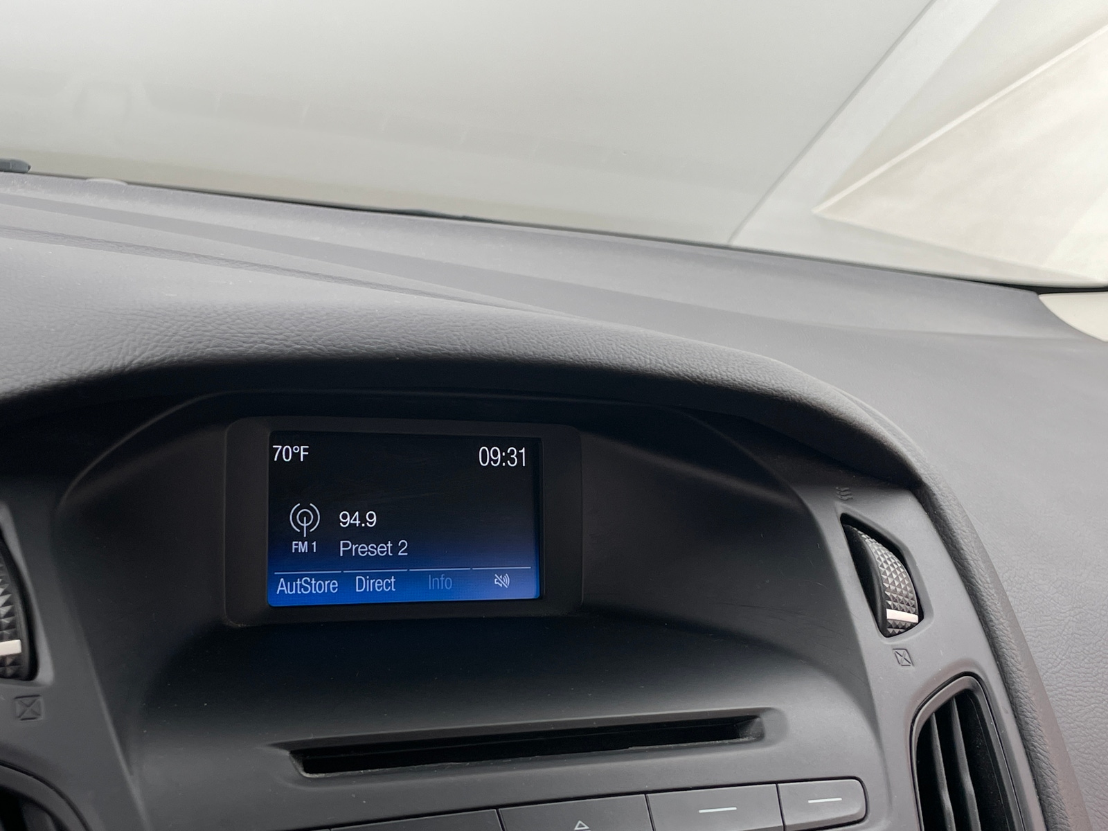 Thumbnail: 2016 Ford Focus - 4