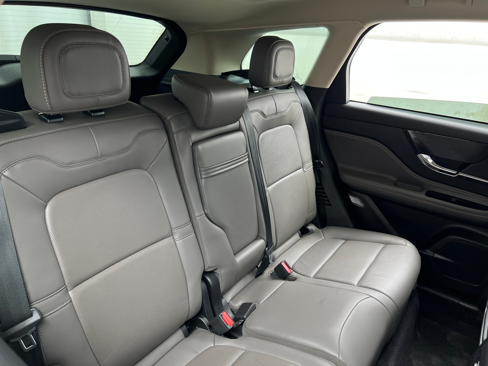 Thumbnail: 2023 Lincoln Corsair - 5