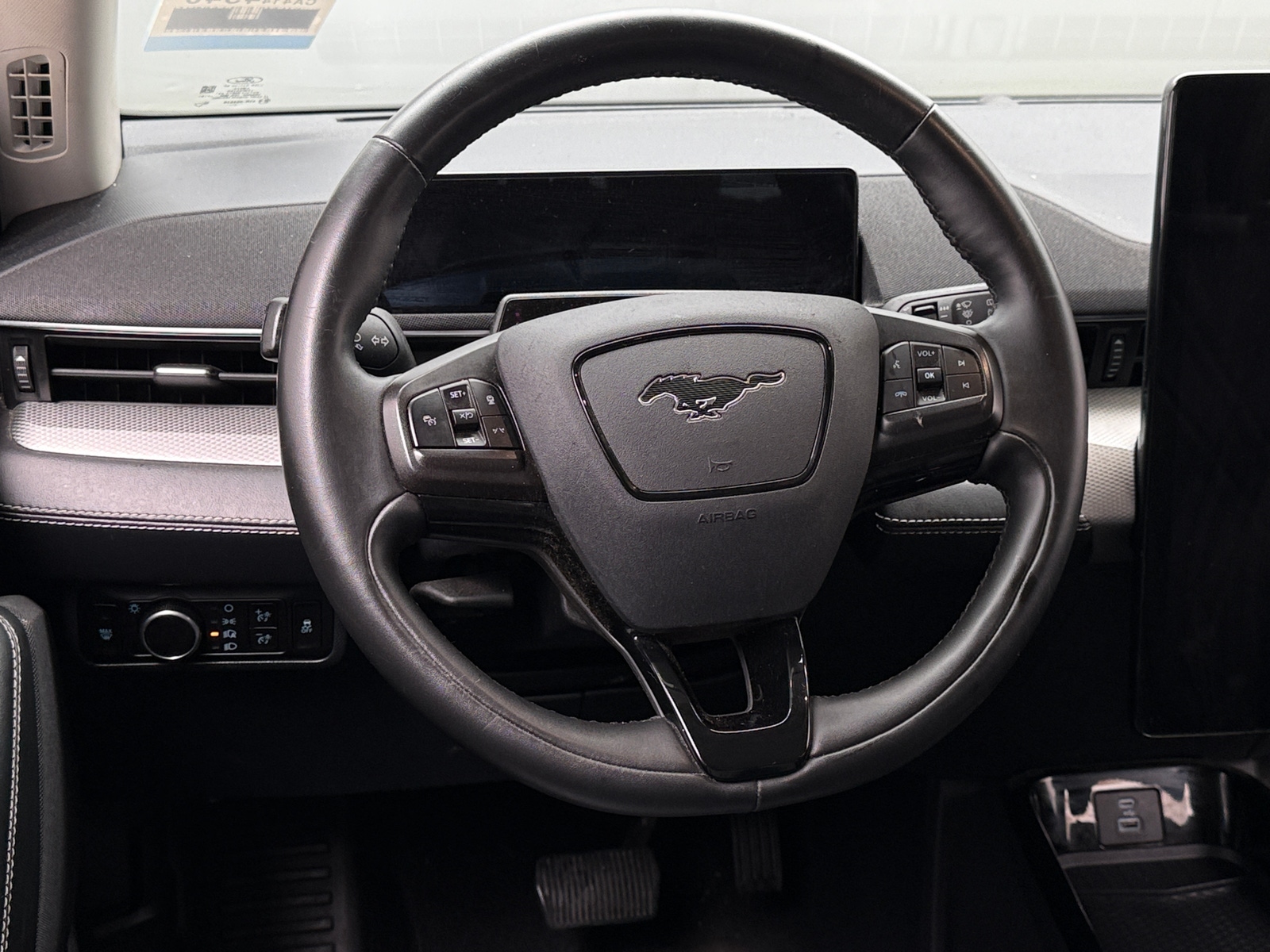 Thumbnail: 2023 Ford Mustang Mach-E - 5