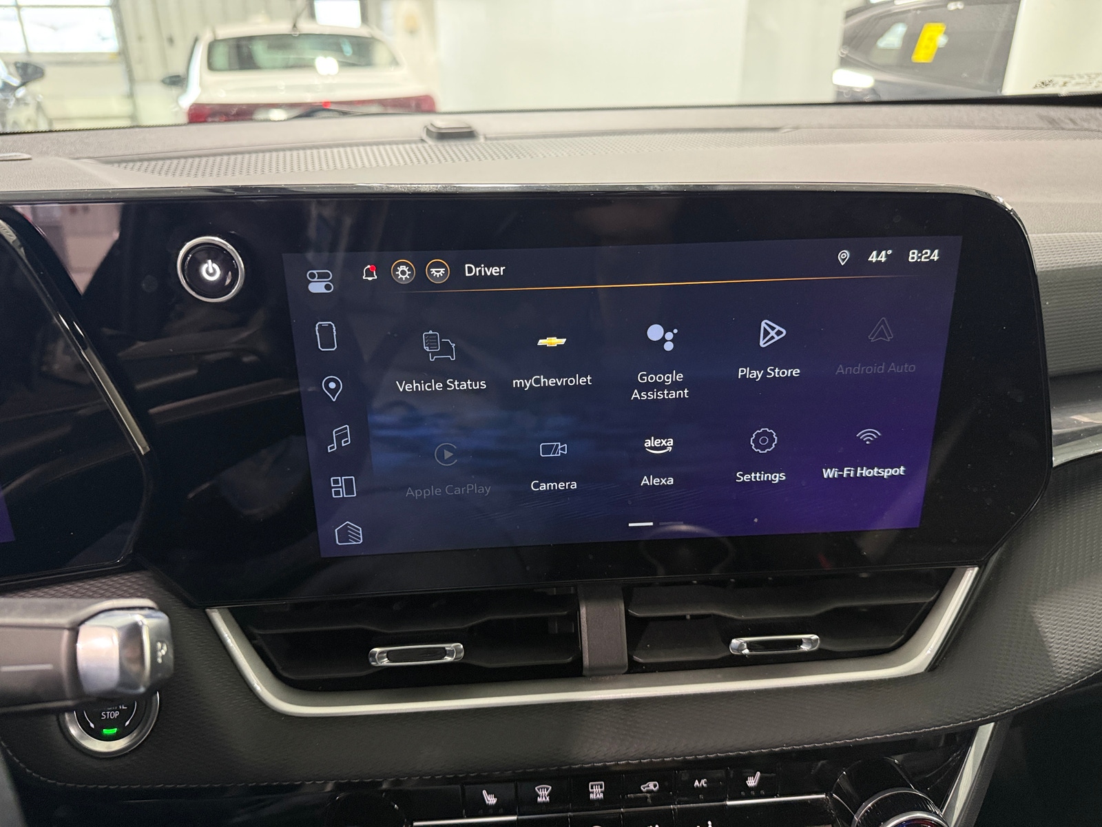 Thumbnail: 2025 Chevrolet Equinox - 4