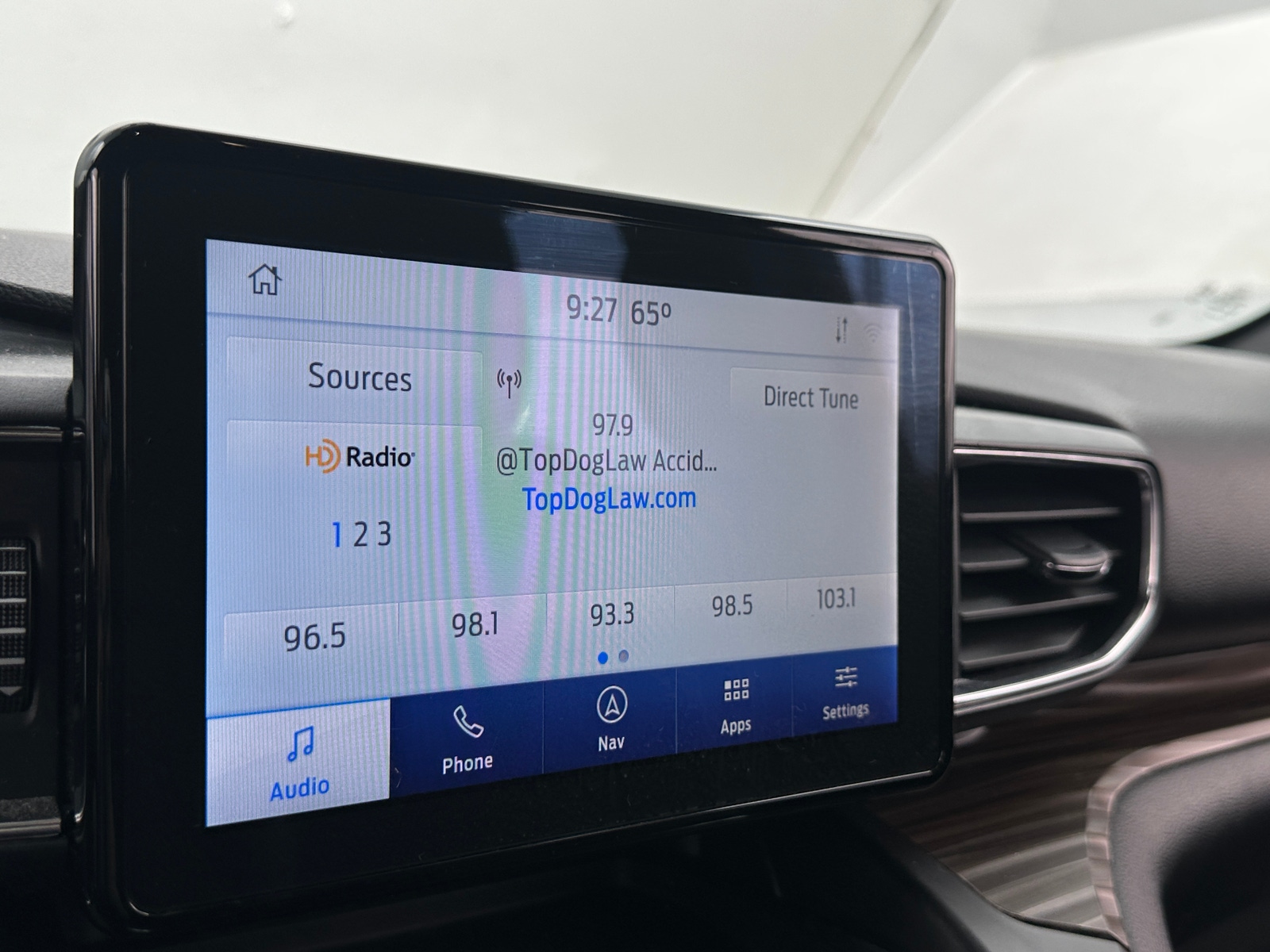 Thumbnail: 2020 Ford Explorer - 3