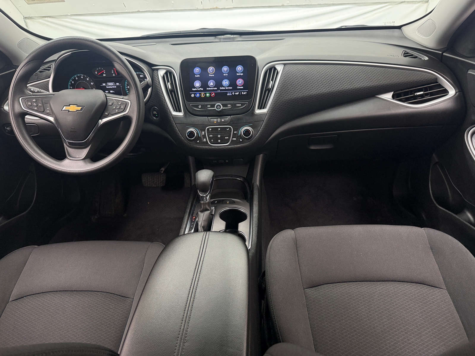 Thumbnail: 2024 Chevrolet Malibu - 3