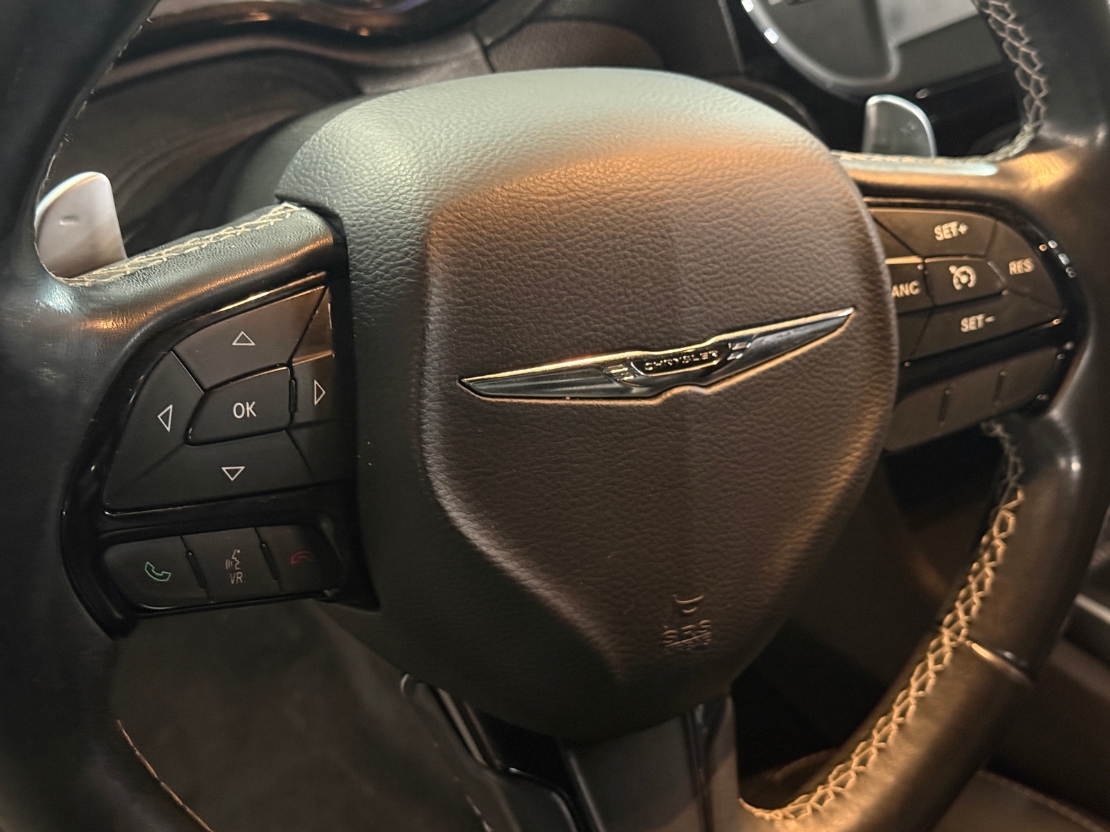 Thumbnail: 2016 Chrysler 300 - 4