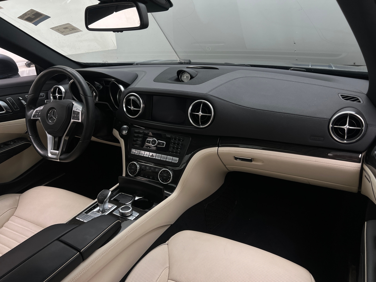 Thumbnail: 2015 Mercedes-Benz SL-Class - 2