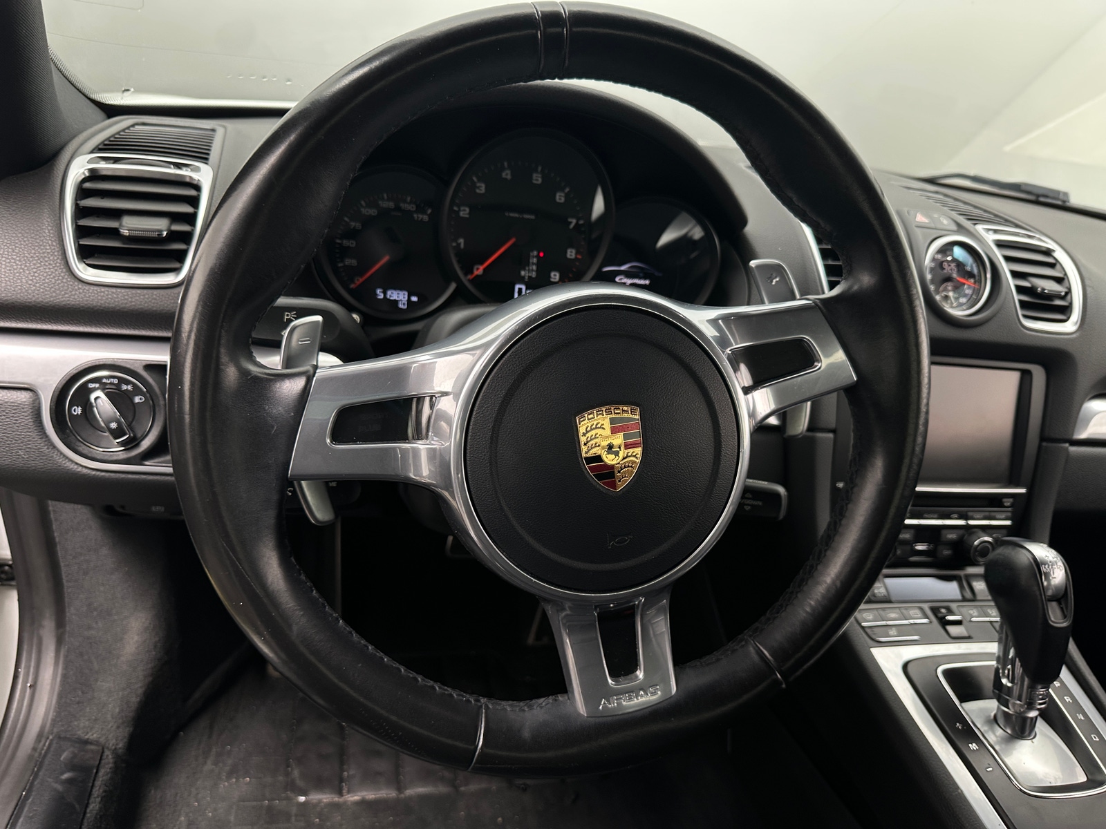 Thumbnail: 2016 Porsche Cayman - 3