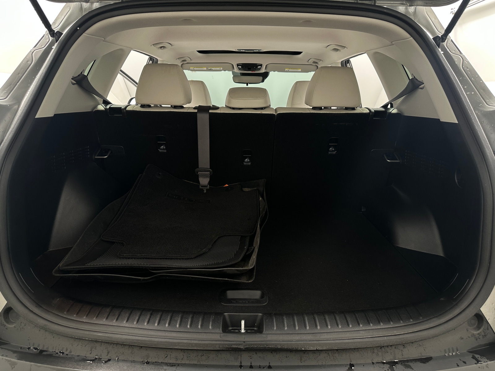 Thumbnail: 2023 Kia Seltos - 6