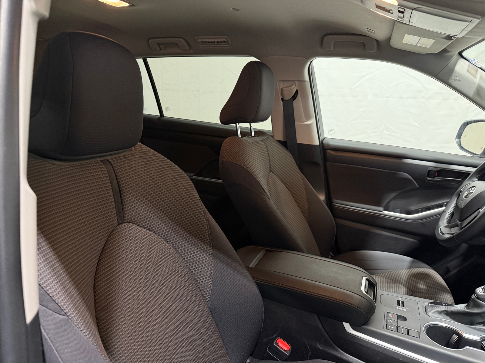 Thumbnail: 2025 Toyota Highlander - 2