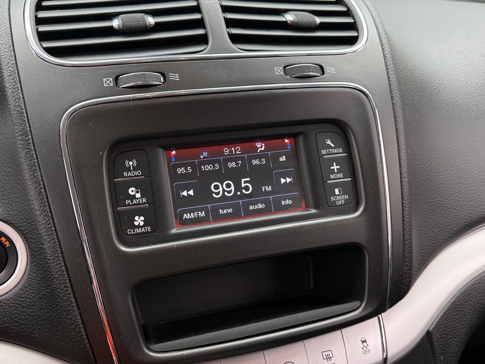 Thumbnail: 2019 Dodge Journey - 4