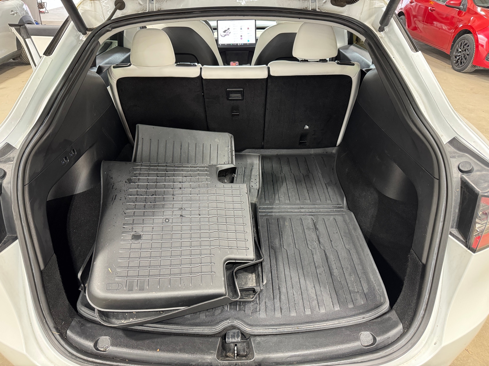 Thumbnail: 2021 Tesla Model Y - 6