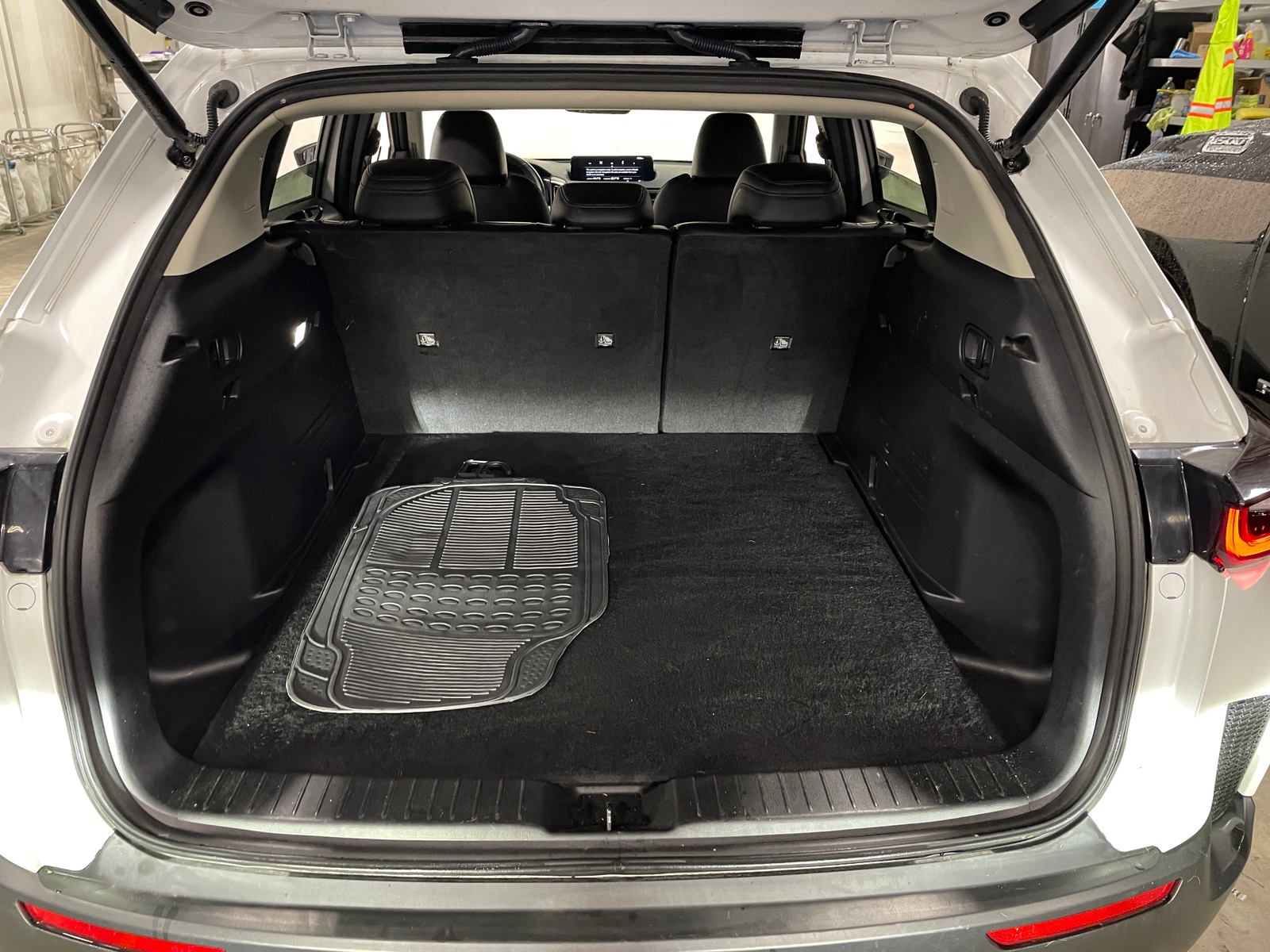 Thumbnail: 2023 Mazda CX-50 - 6