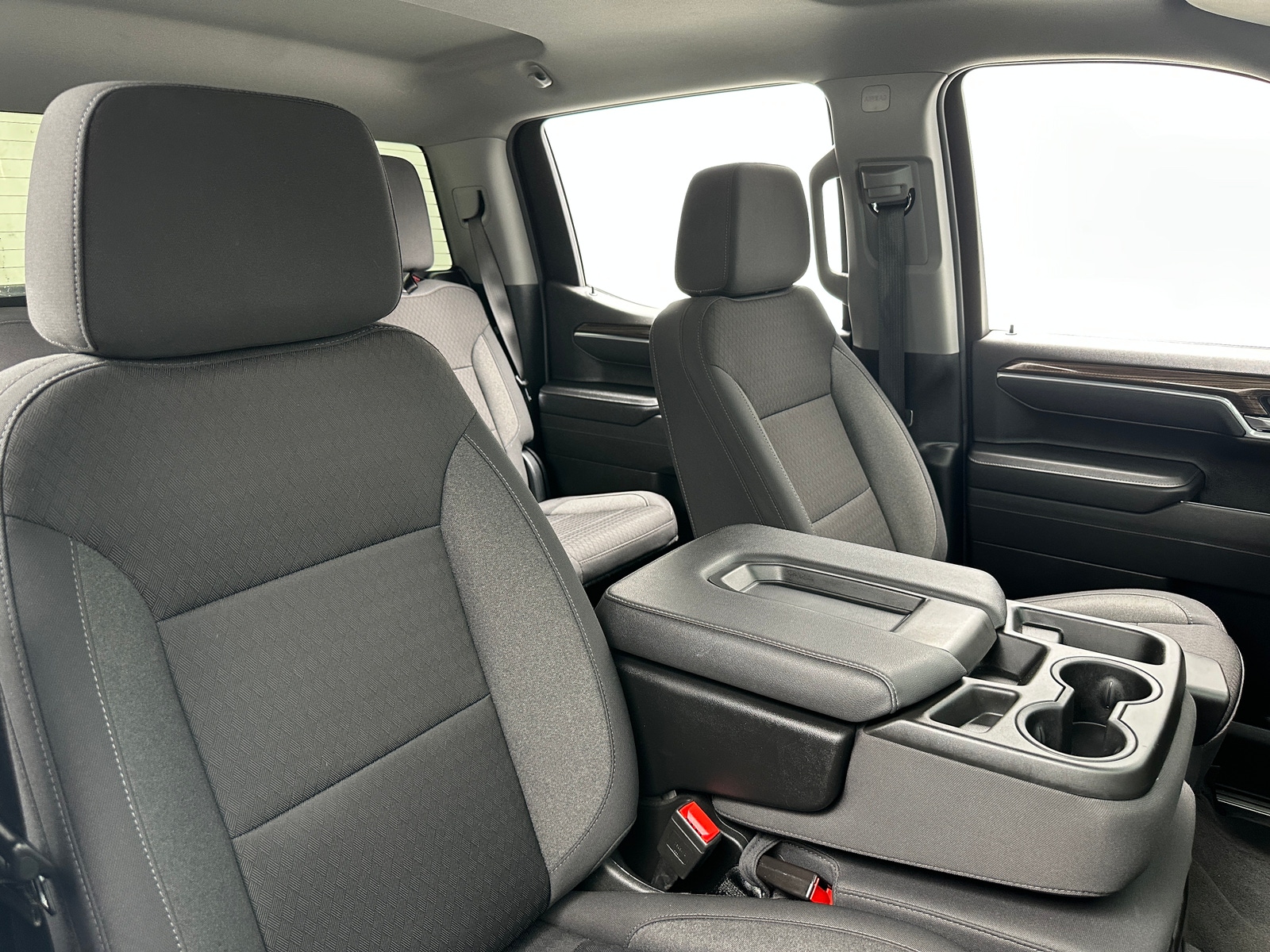 Thumbnail: 2025 Chevrolet Silverado 1500 - 2