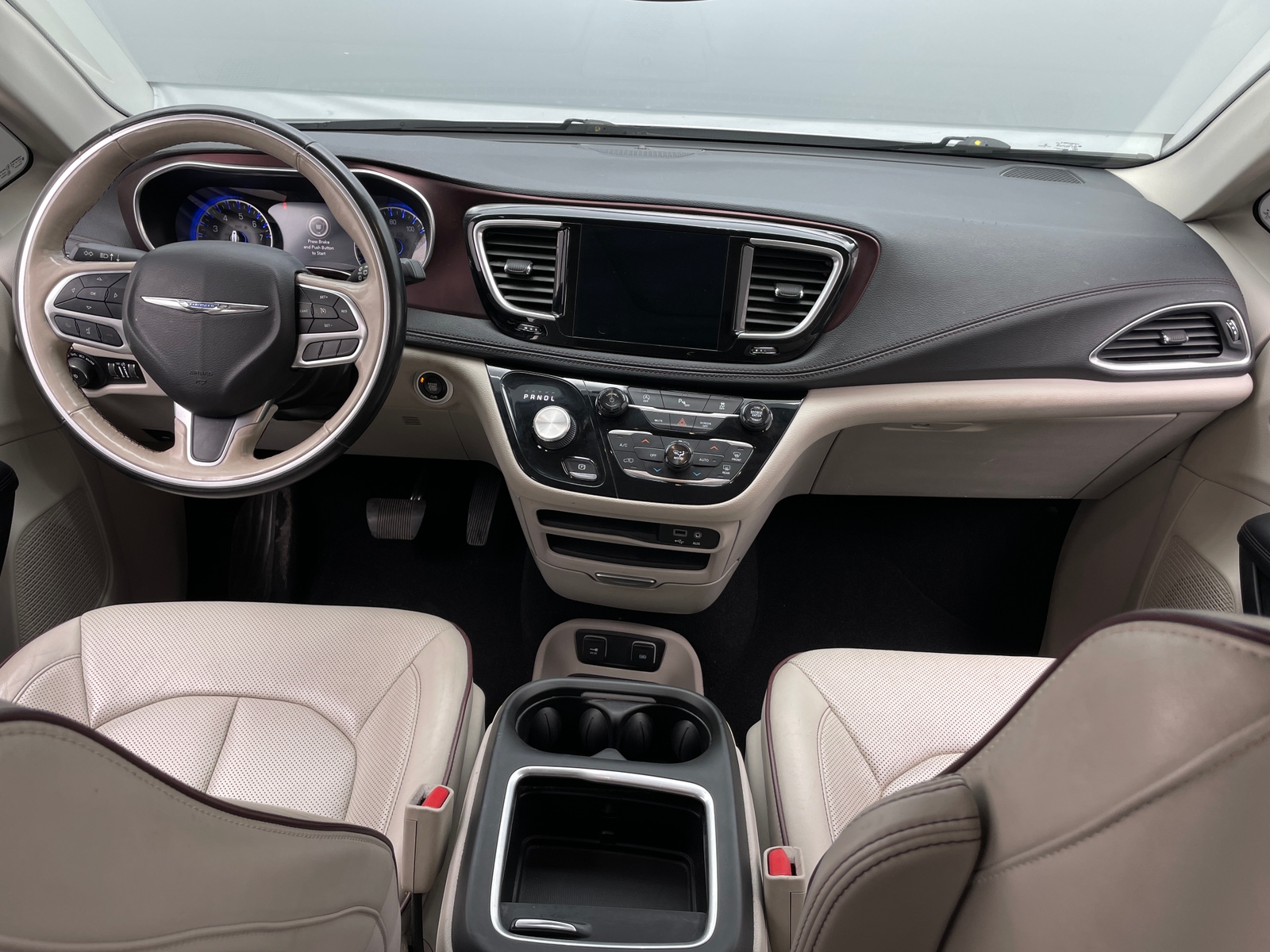 Thumbnail: 2019 Chrysler Pacifica - 2